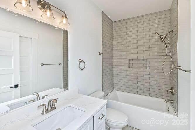 Hutch Mountain Estates - Residential