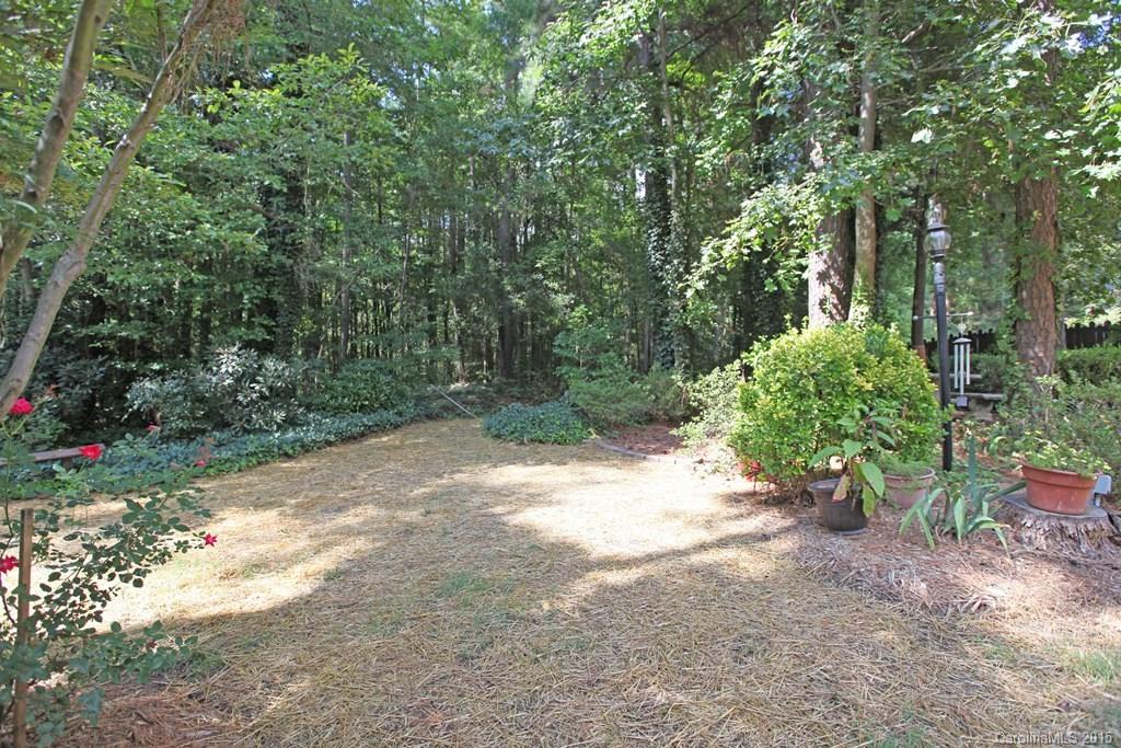 Willow Pond - Residential