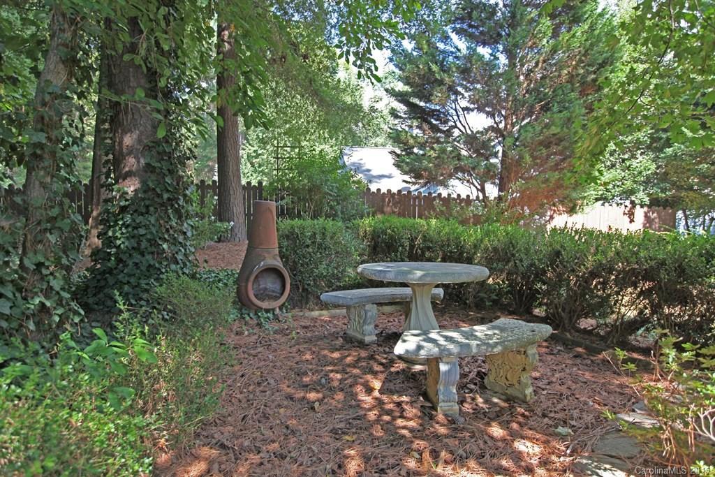 Willow Pond - Residential