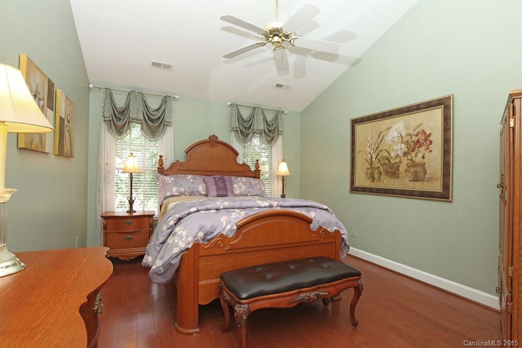 Willow Pond - Residential