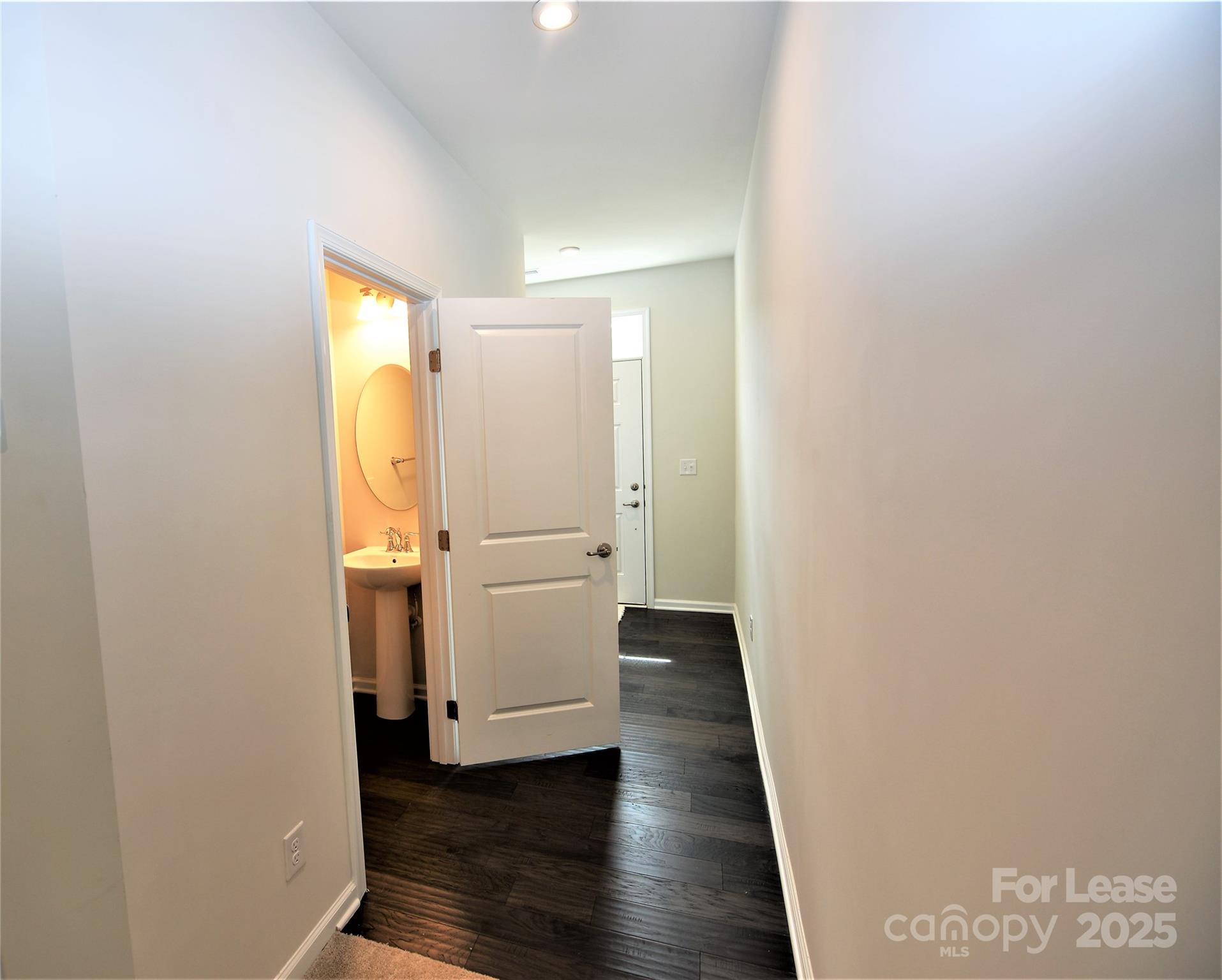 2829 Sand Cove Court