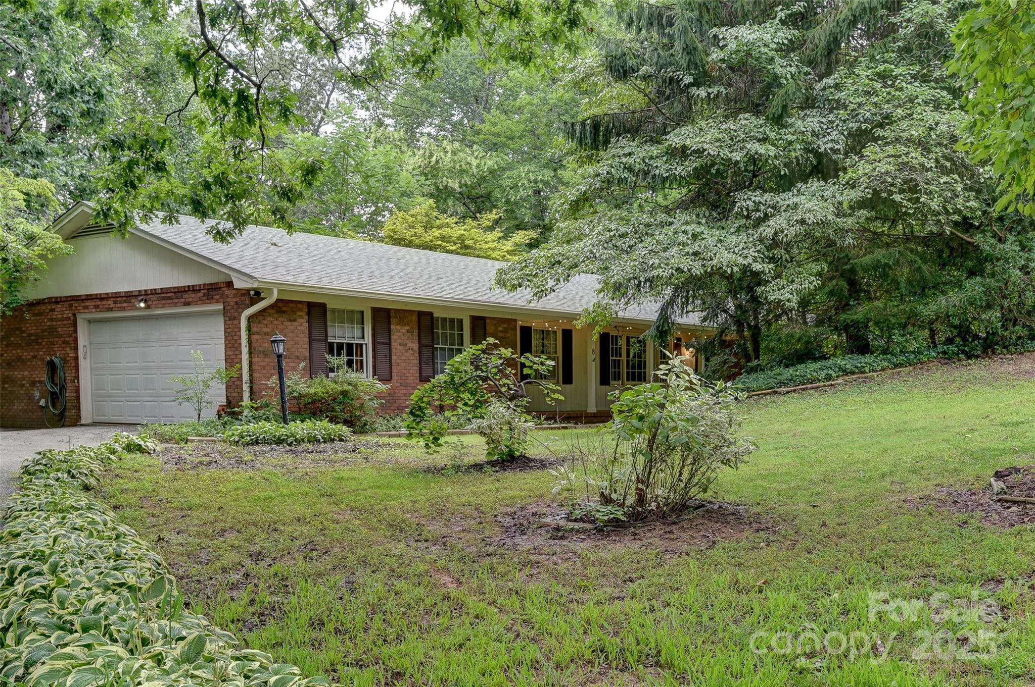 8 Mayfair Drive