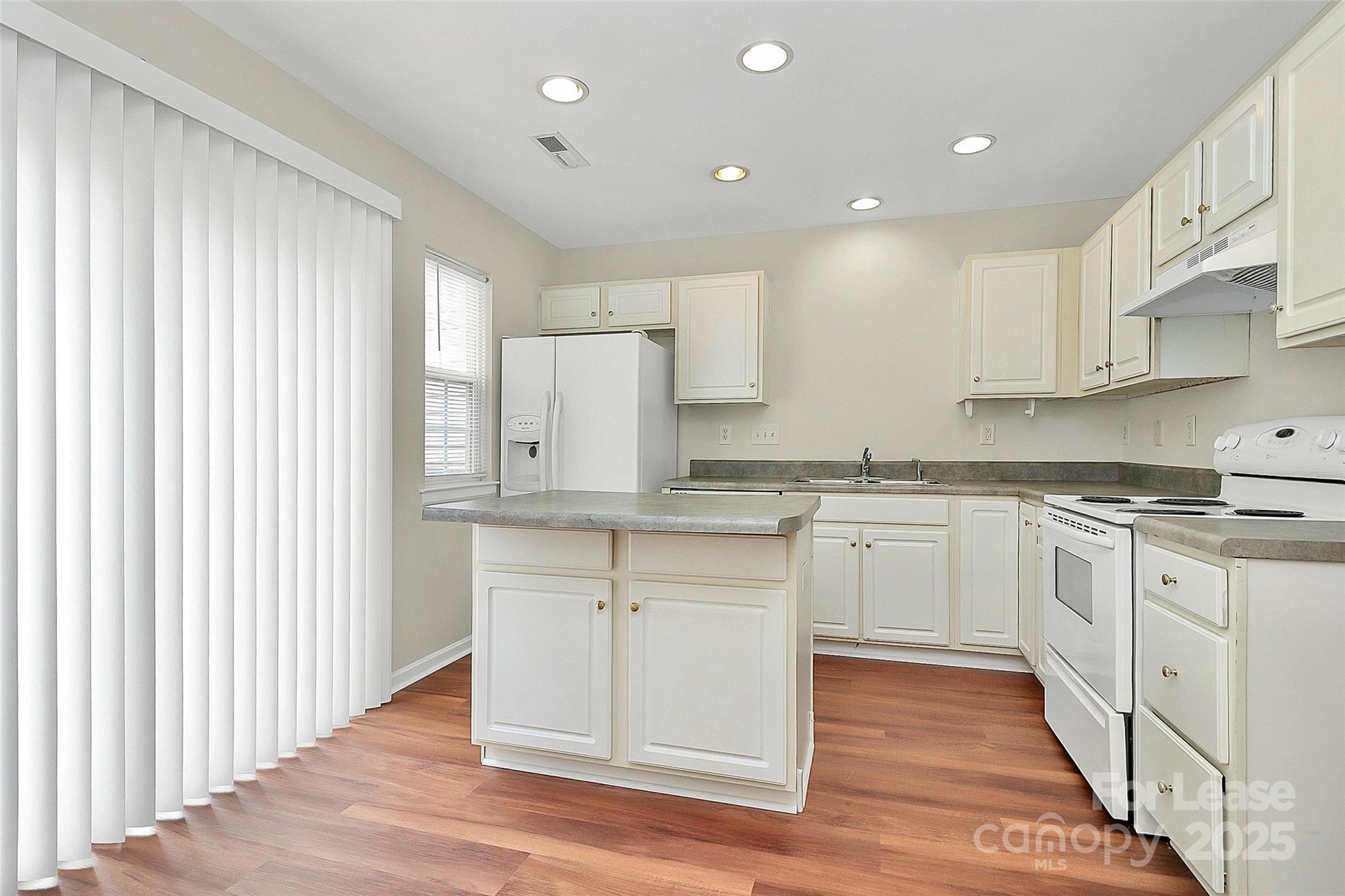 Cole Creek - Residential Lease