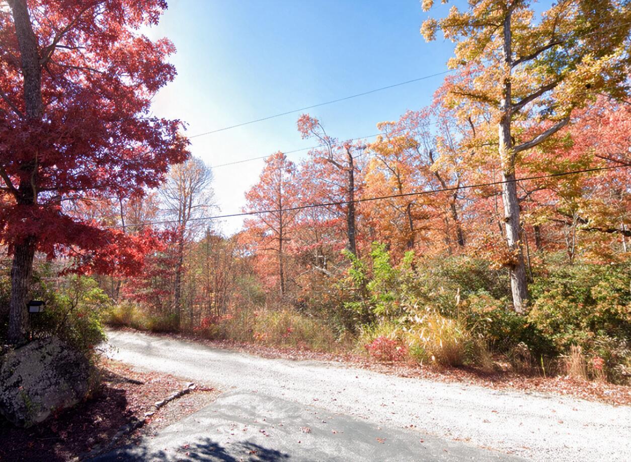 45 Autumn View Drive