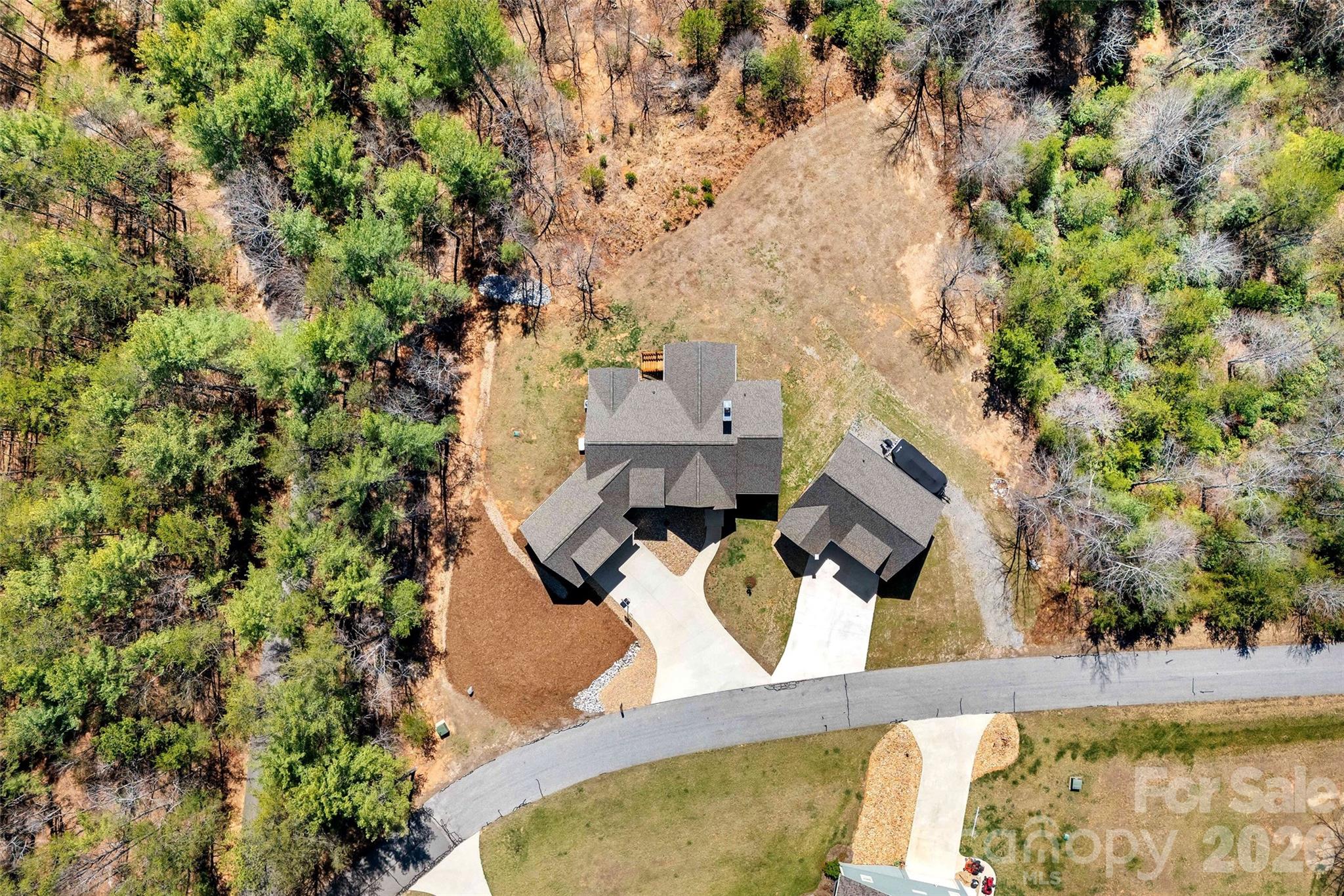 Bear Cliff - Residential