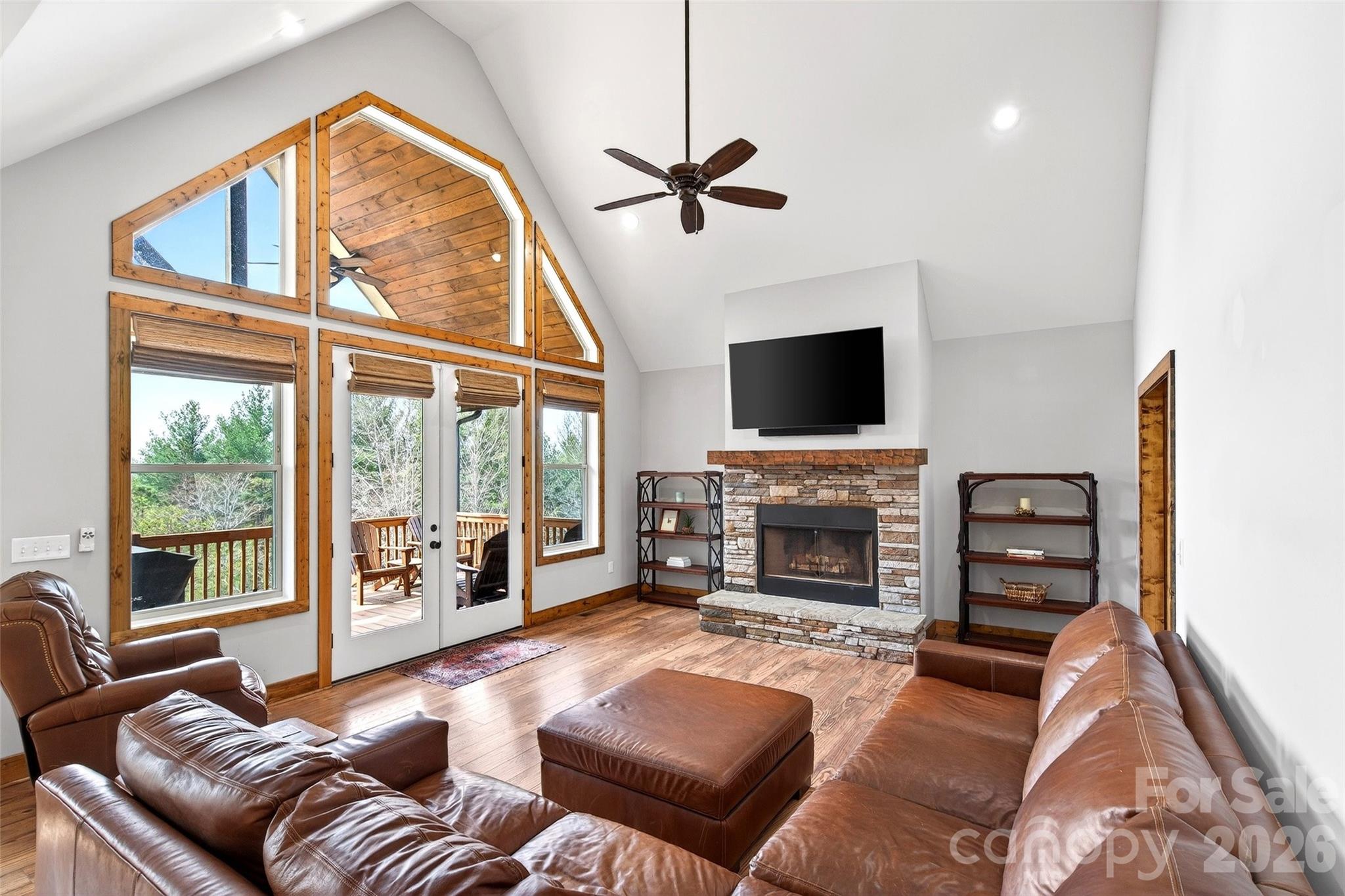 Bear Cliff - Residential