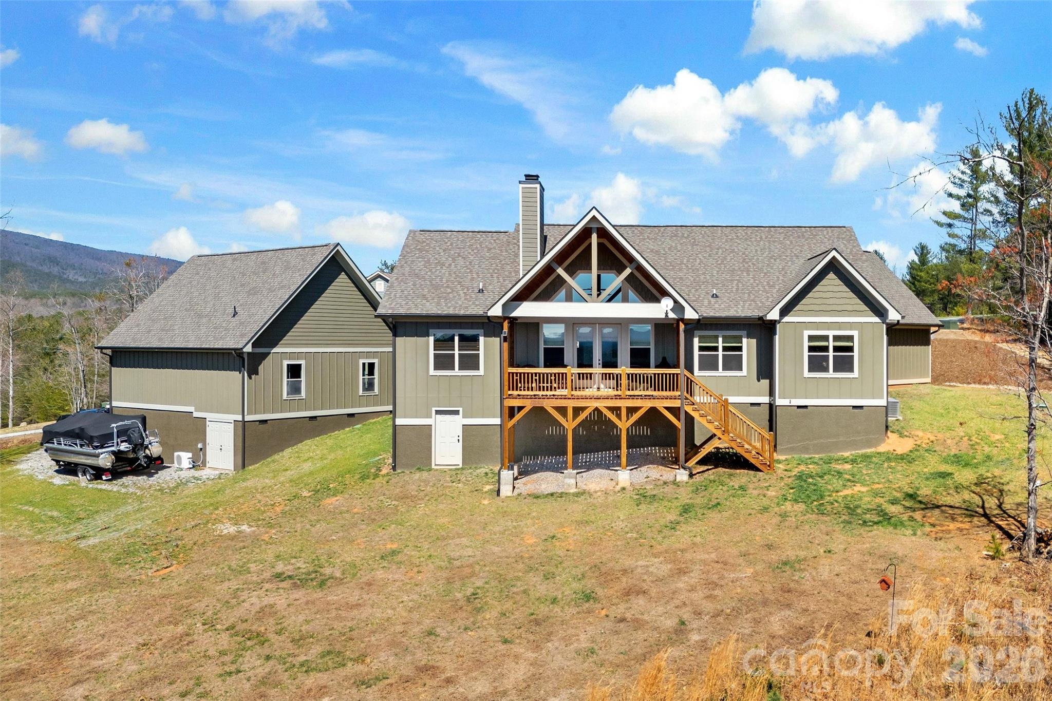 207 Lake Crest Drive 11