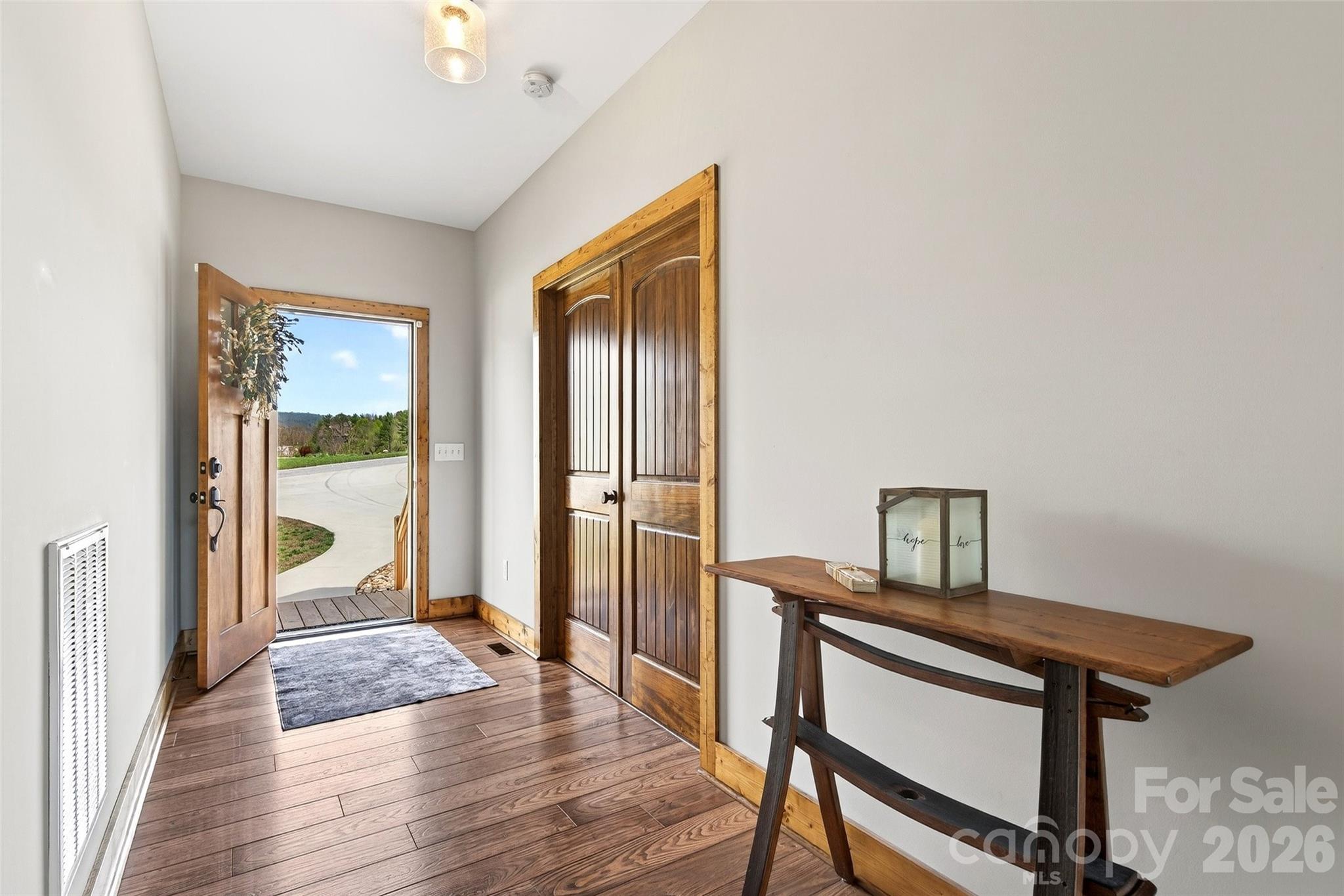 Bear Cliff - Residential