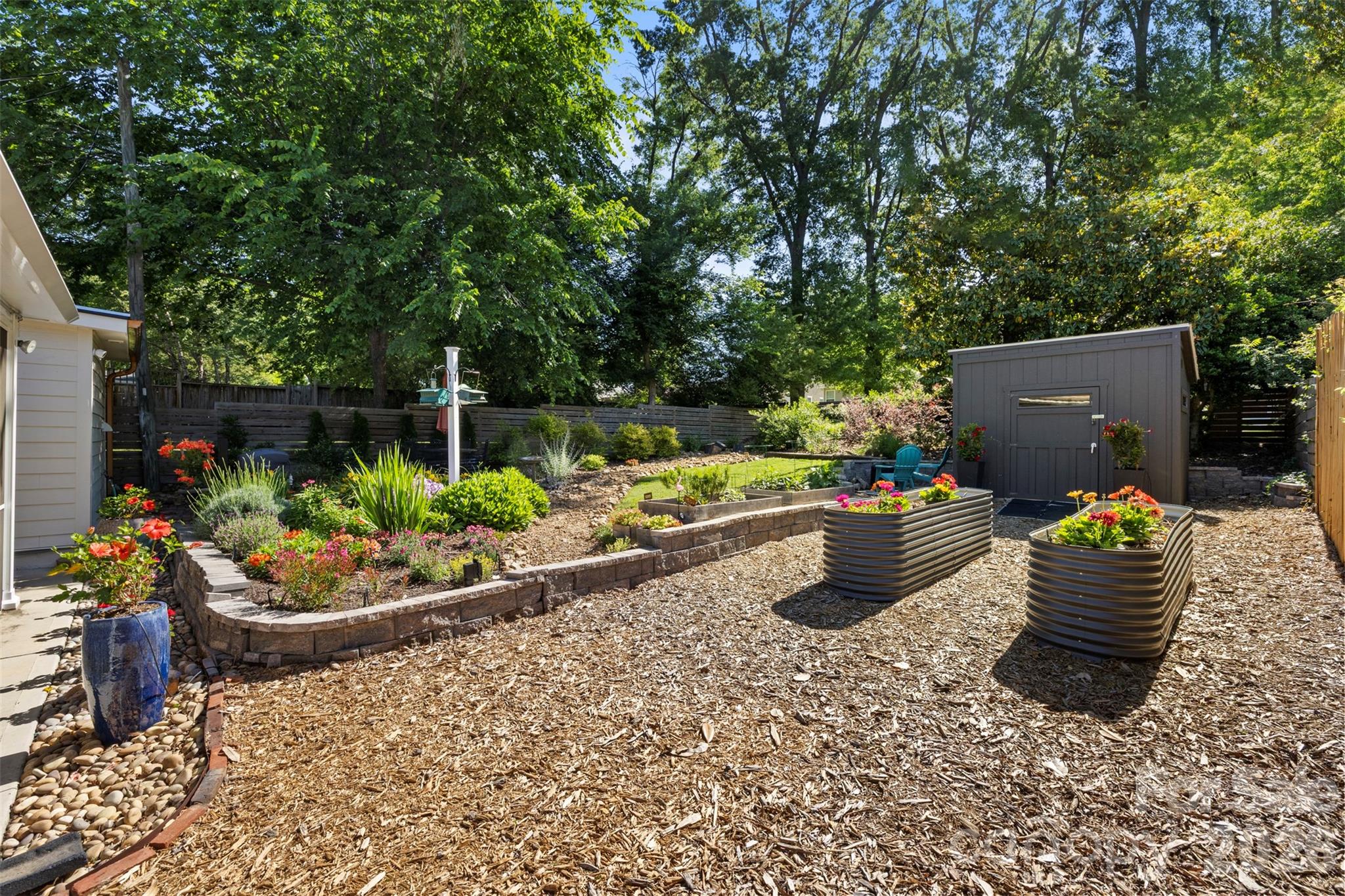 Villa Heights - Residential