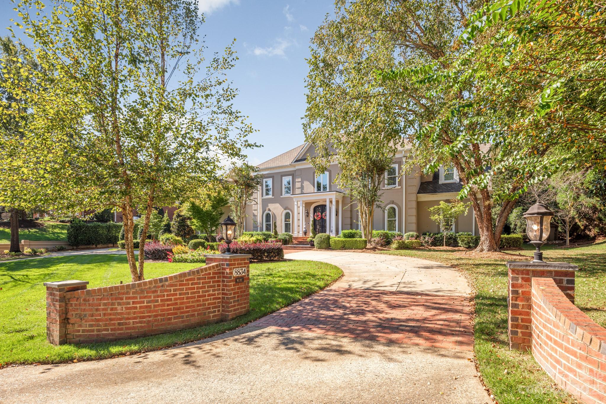 Seven Eagles - Residential