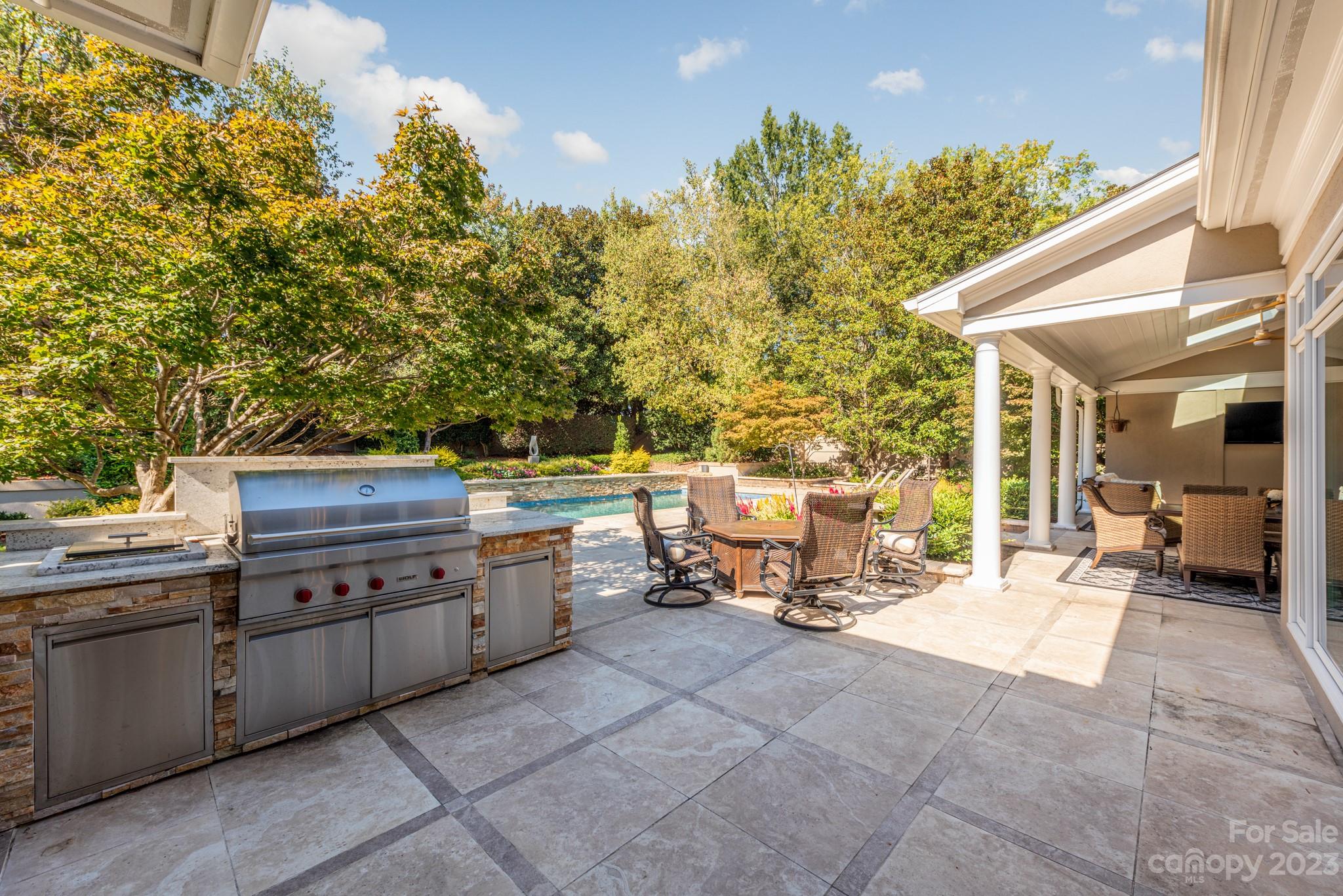 Seven Eagles - Residential