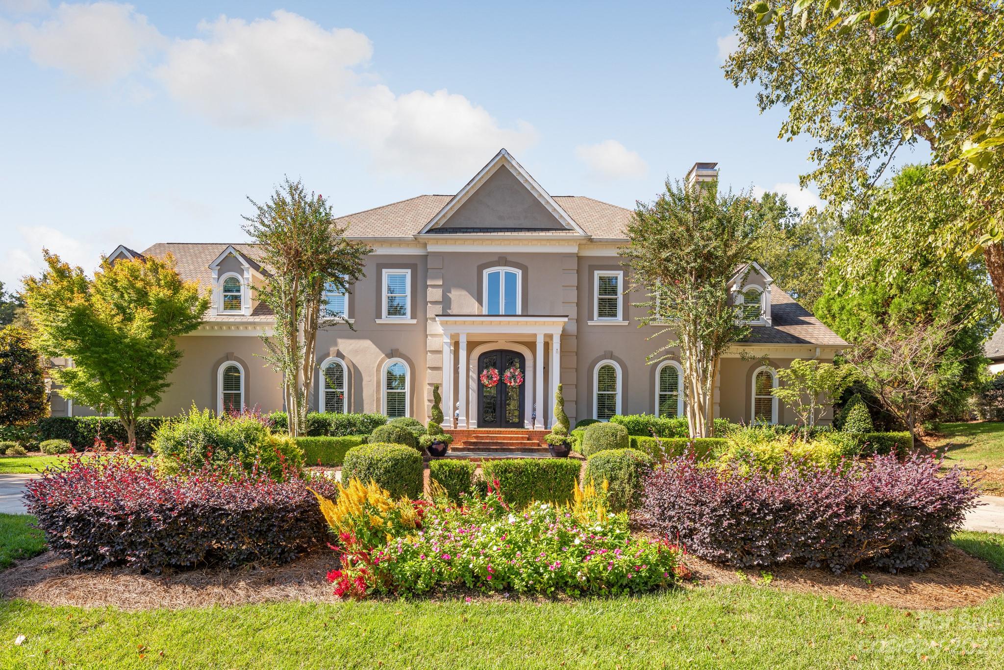 Seven Eagles - Residential