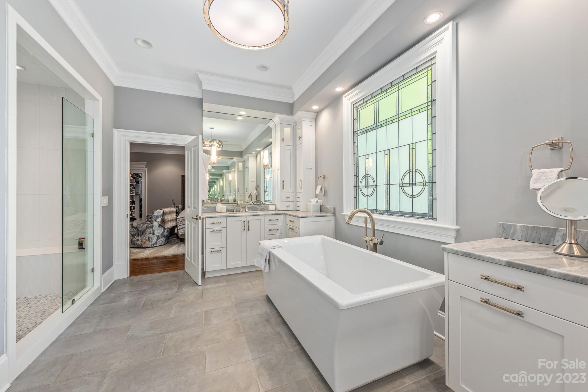 Seven Eagles - Residential