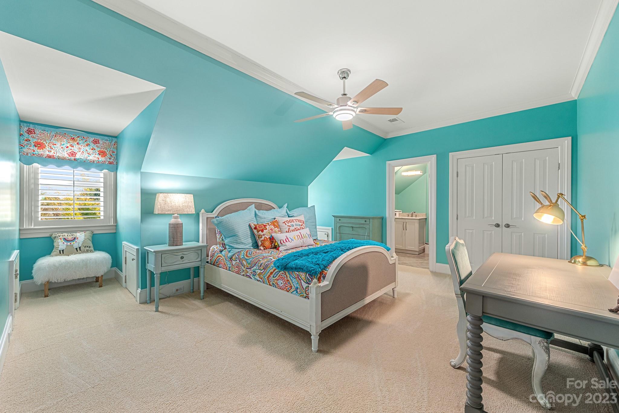 Seven Eagles - Residential