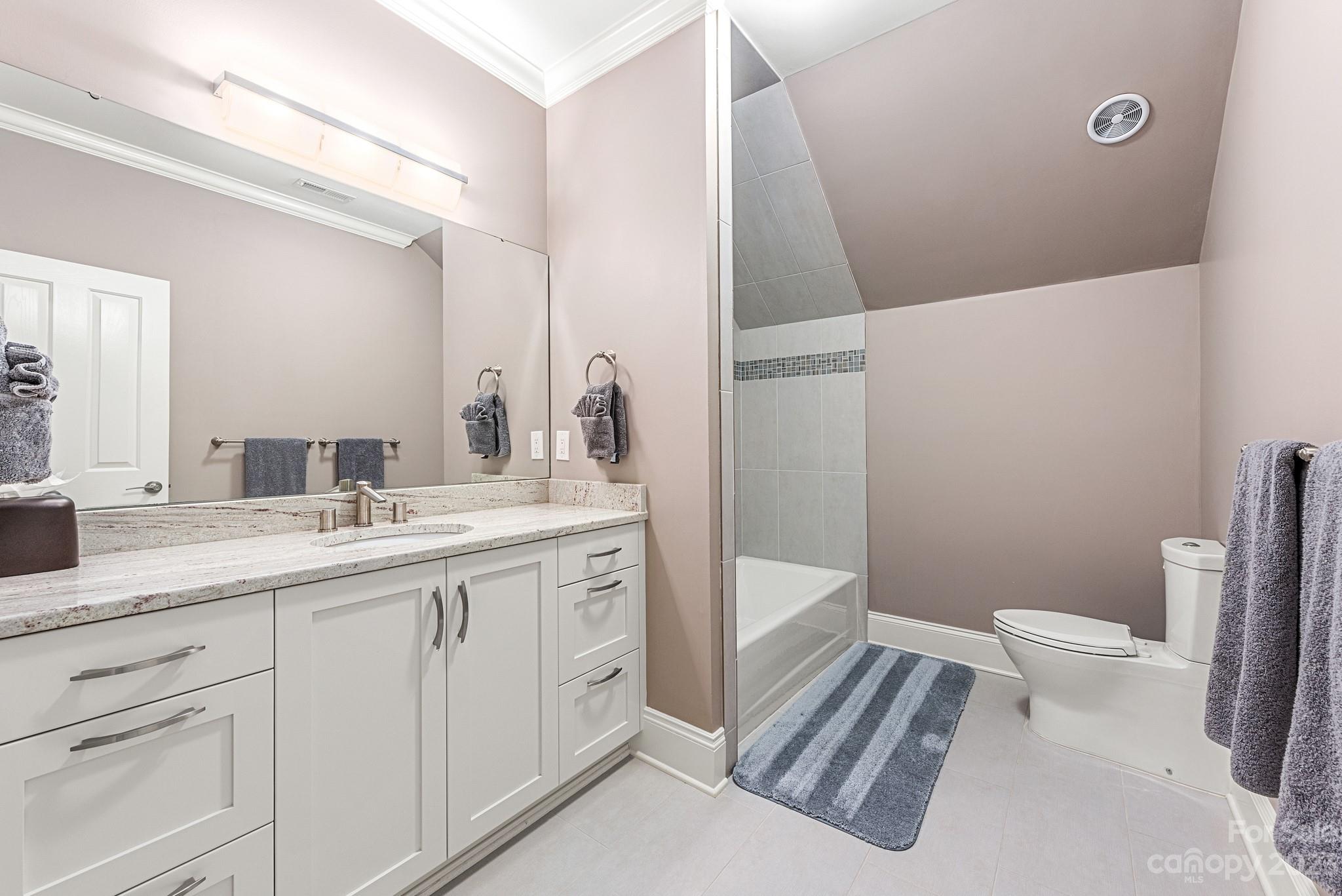 Seven Eagles - Residential