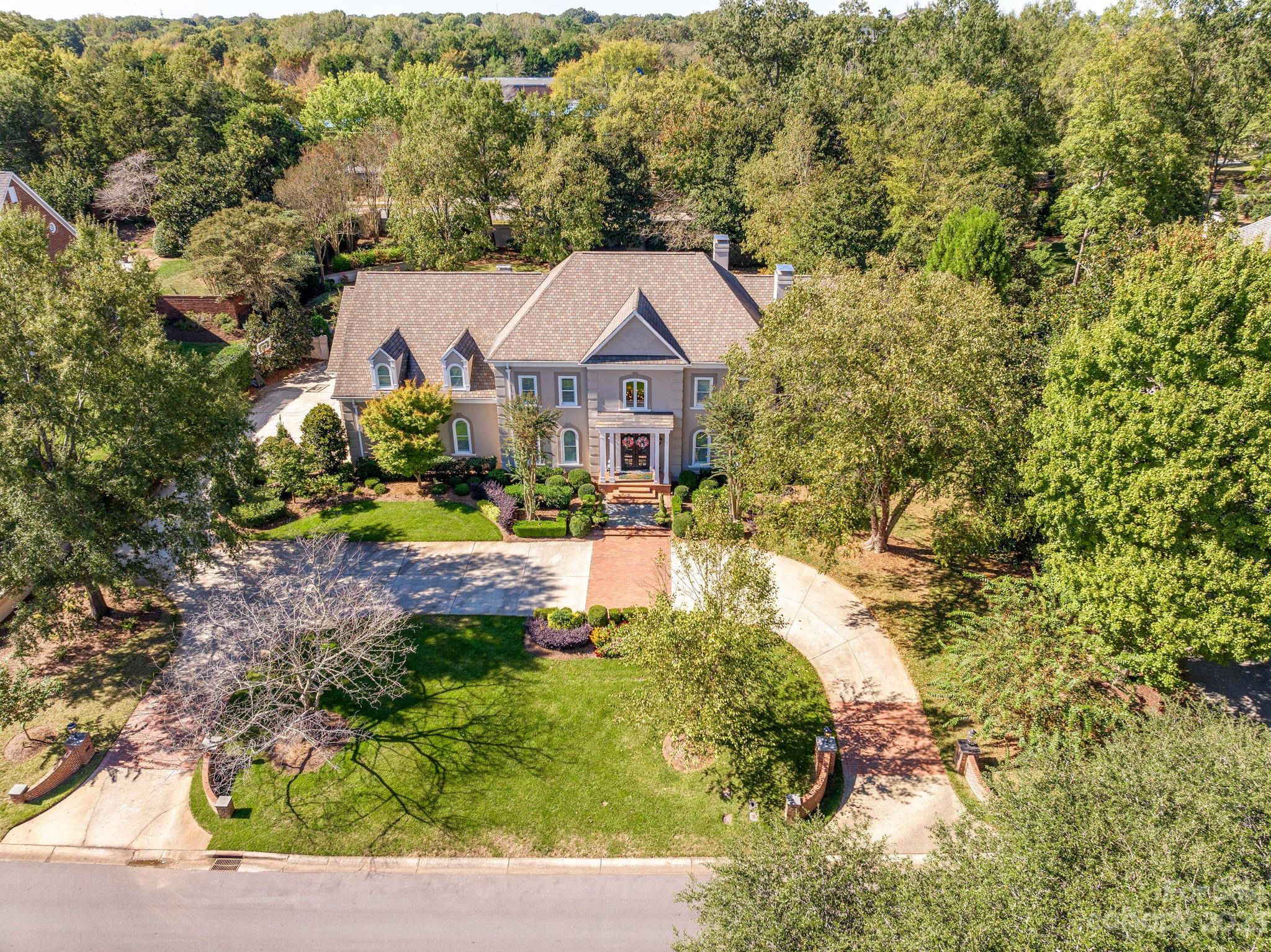 Seven Eagles - Residential