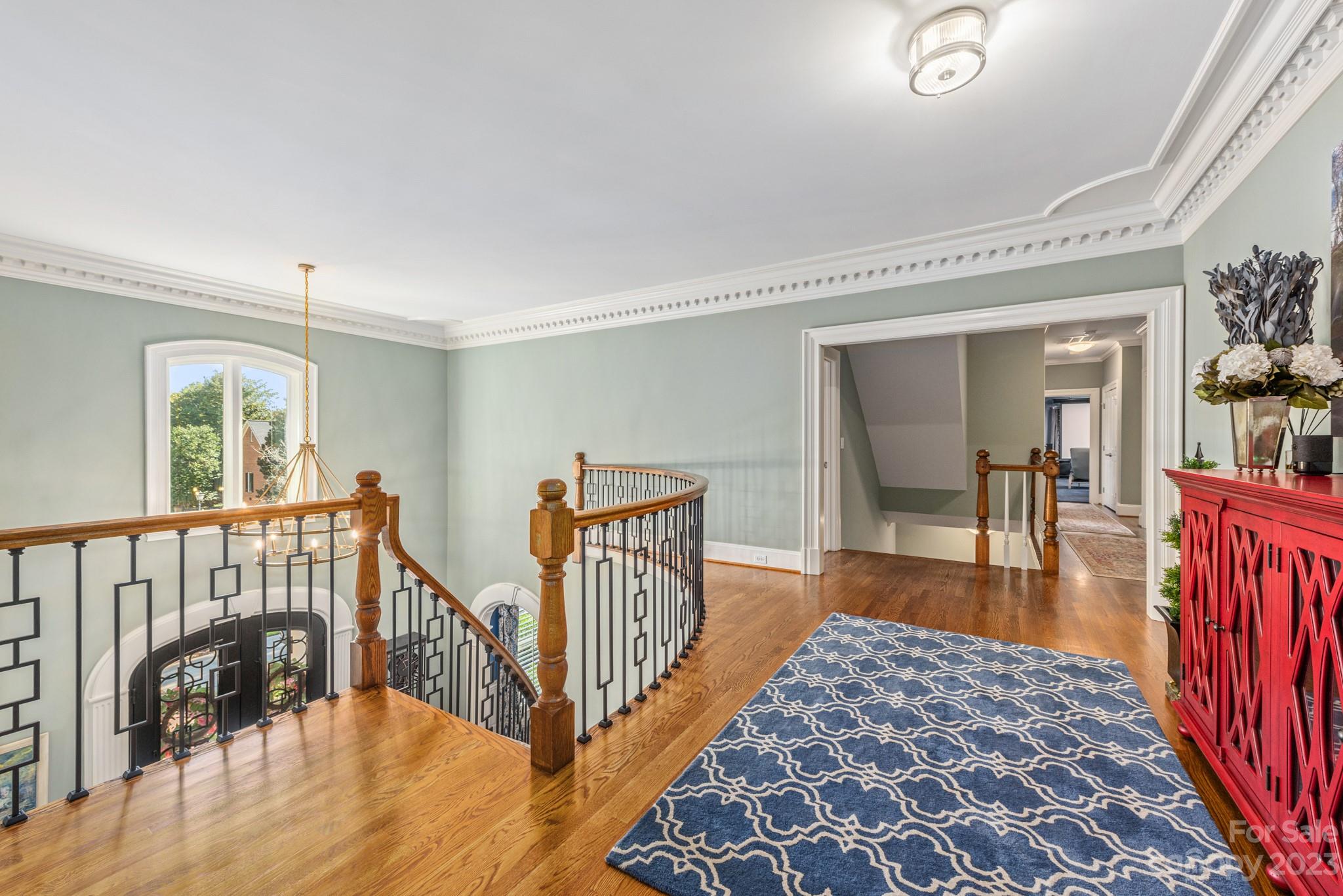 Seven Eagles - Residential