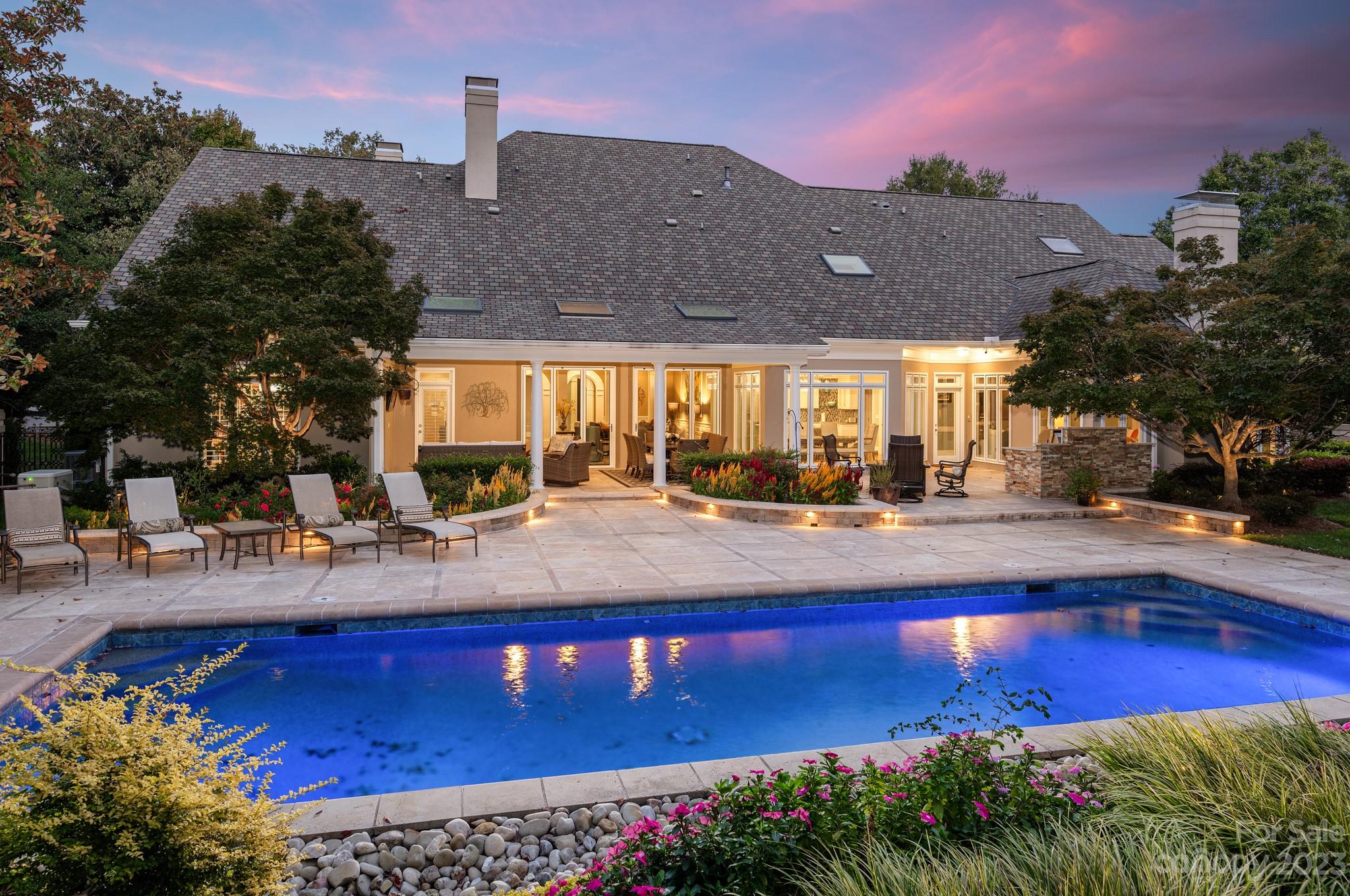 Seven Eagles - Residential