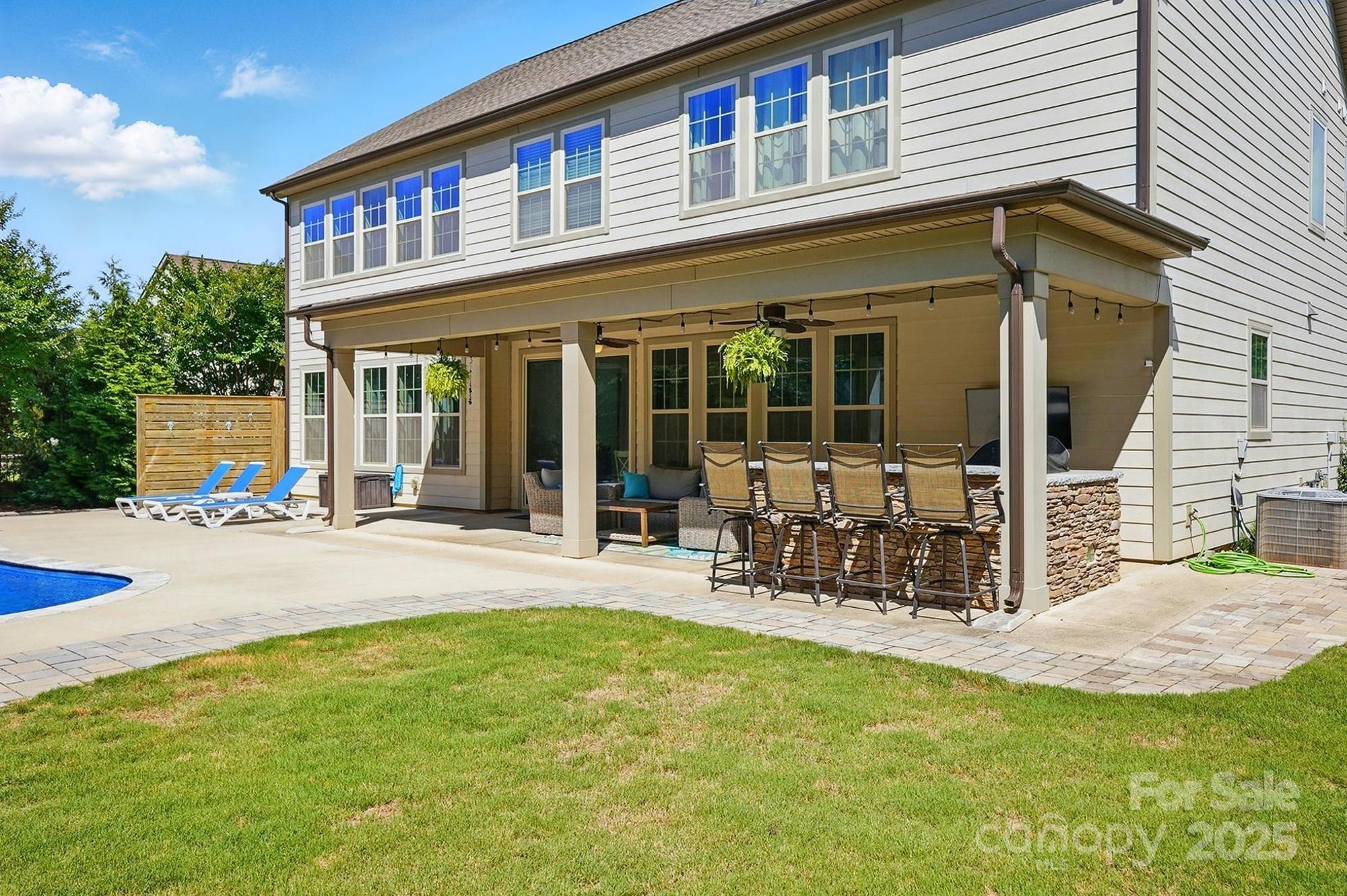 5105 Paisano Lane