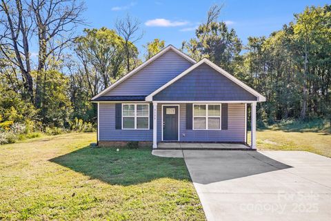 Photo of 3133 Roberta Road, Concord, NC 28027 (MLS # 4311353)