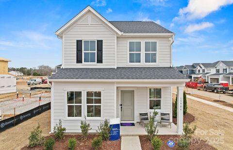 15906 Parkside Crossing Drive 317 Charlotte NC 28273