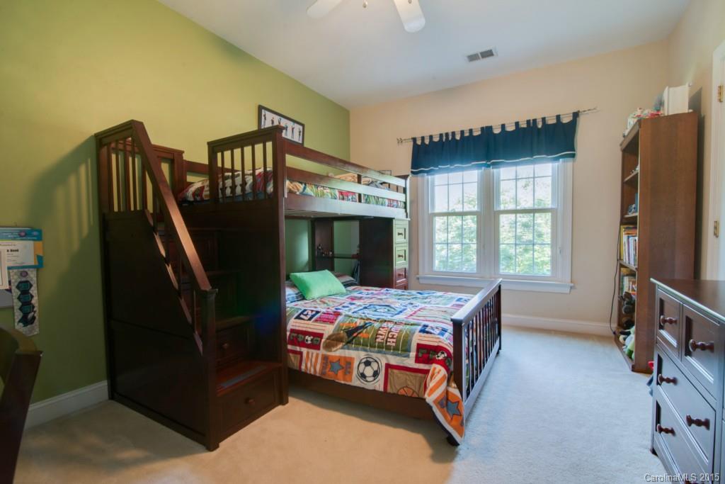 Hunter Oaks - Residential