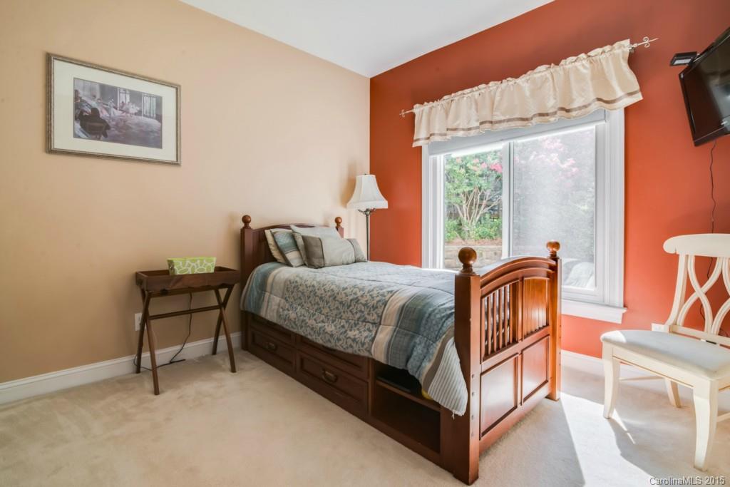 Hunter Oaks - Residential