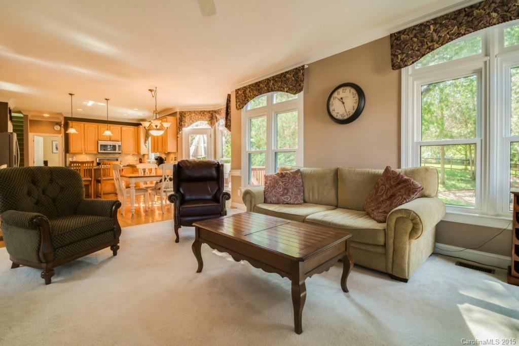 Hunter Oaks - Residential