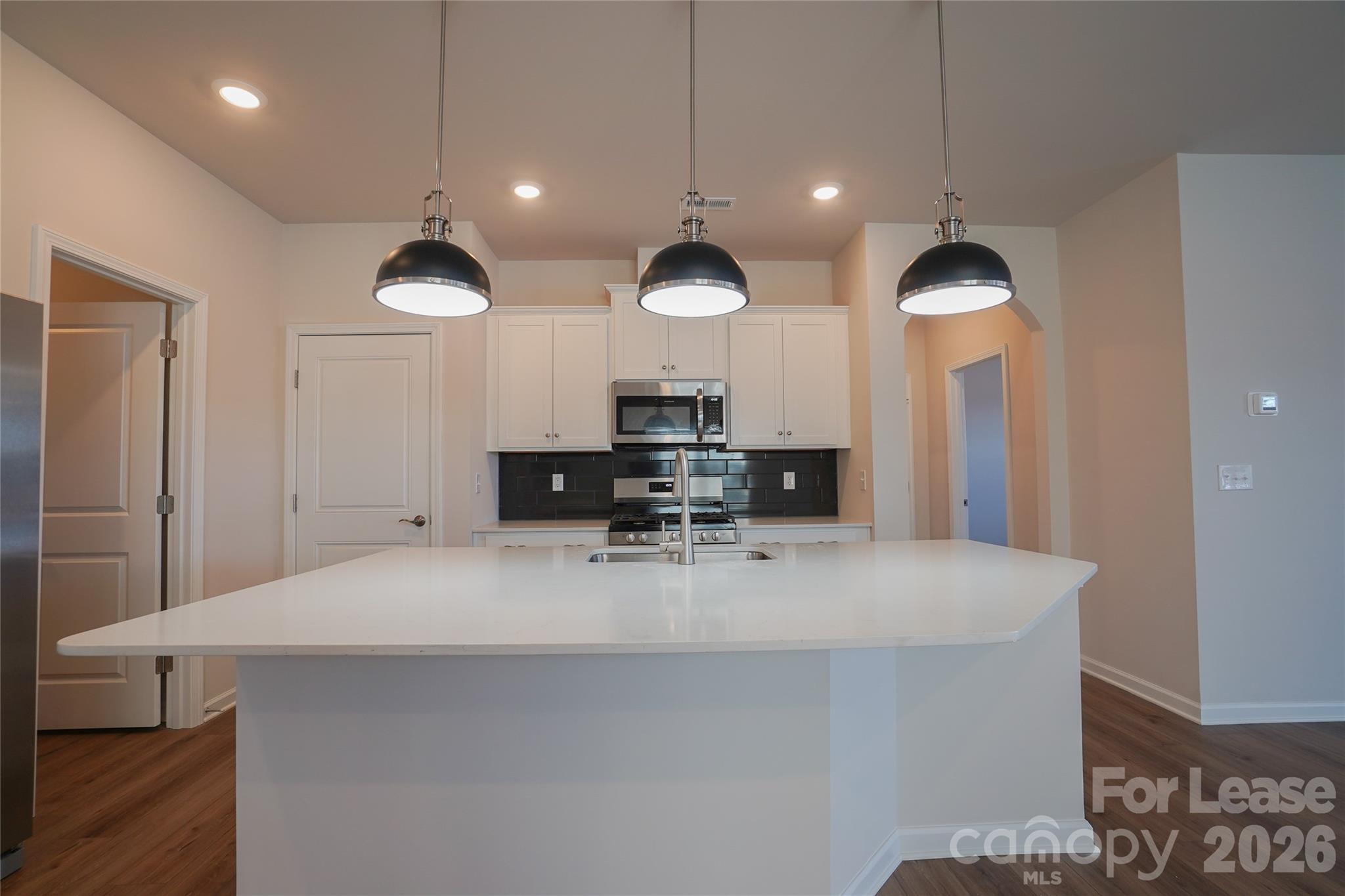 Redhawk - Residential Lease