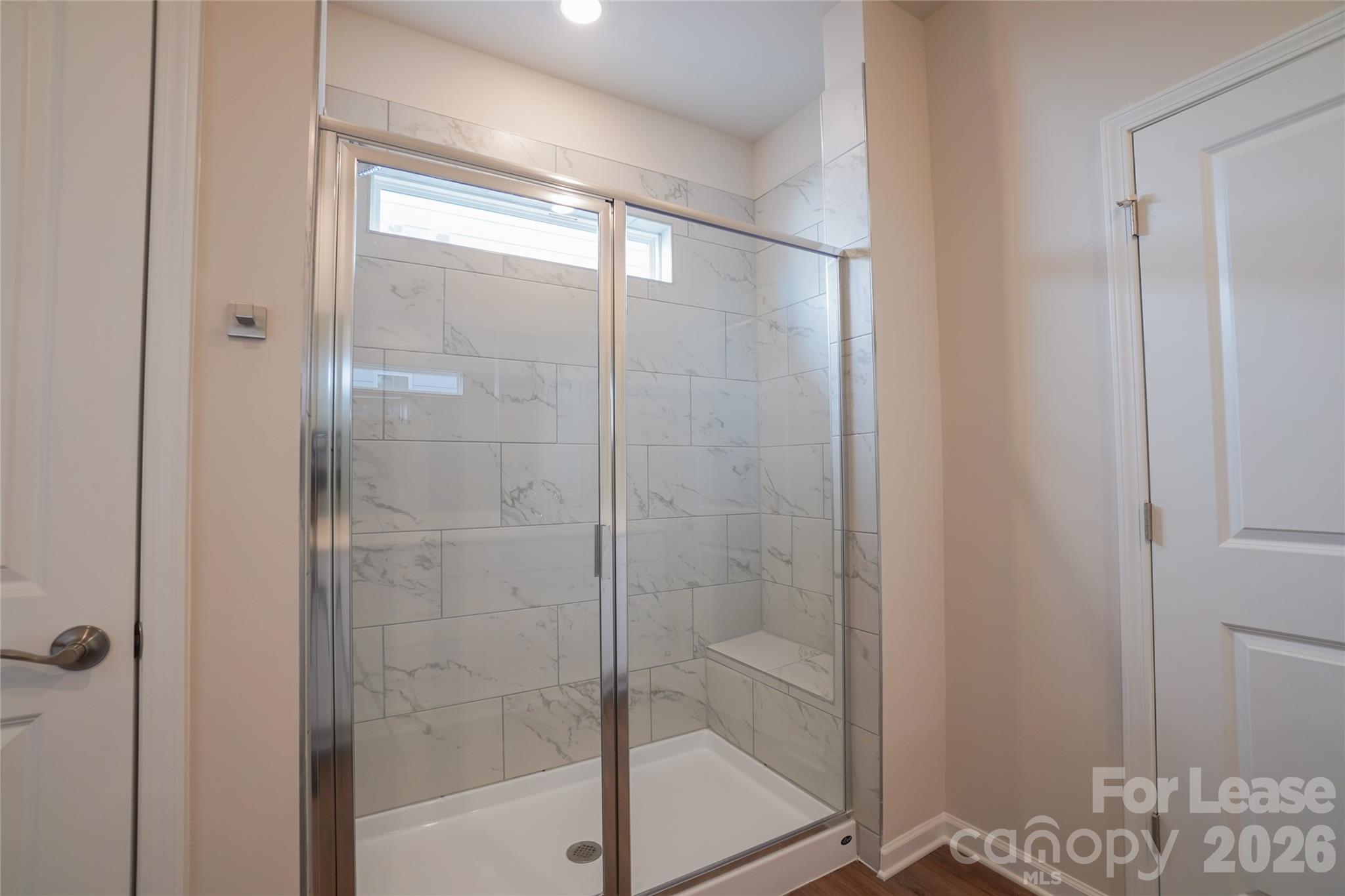 Redhawk - Residential Lease