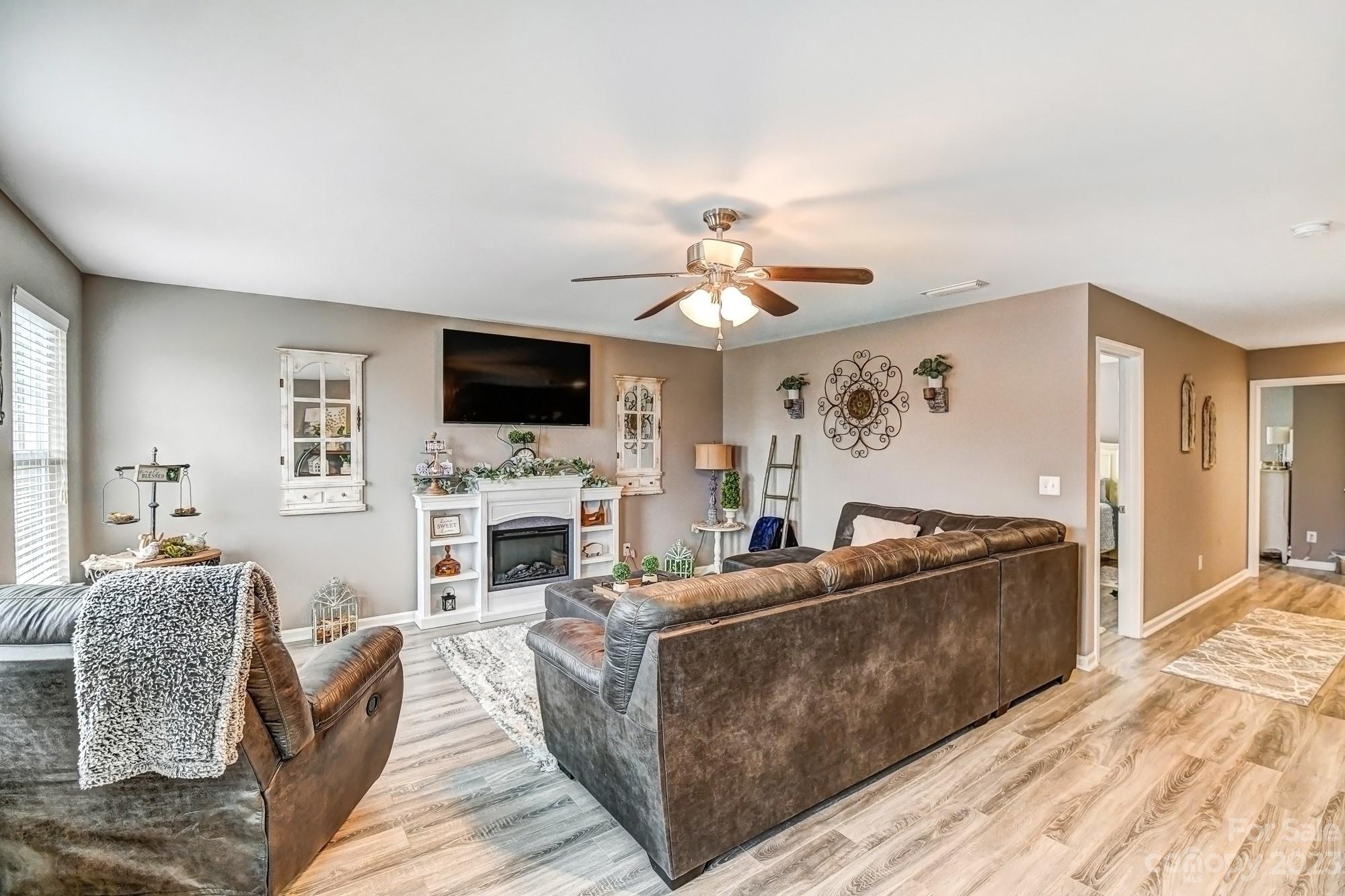 Huntington Hills - Residential