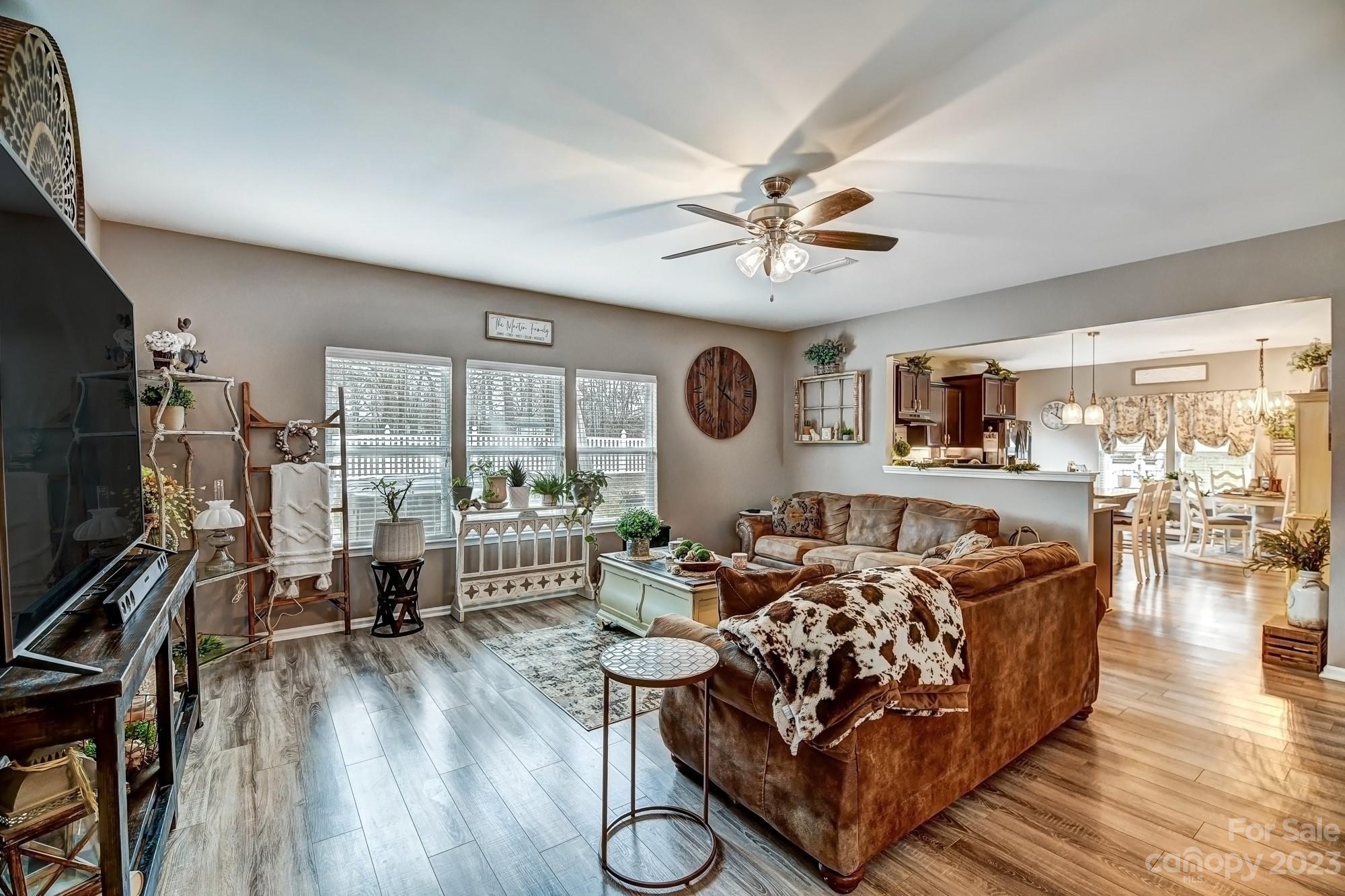 Huntington Hills - Residential