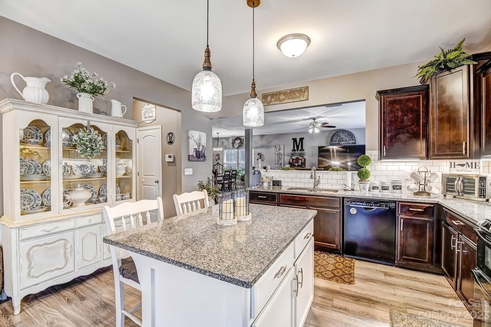 Huntington Hills - Residential