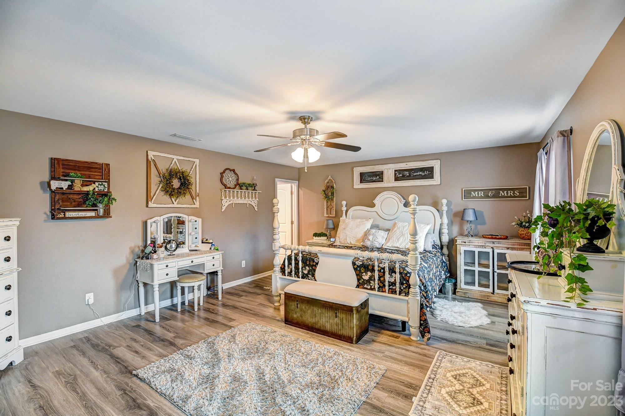 Huntington Hills - Residential