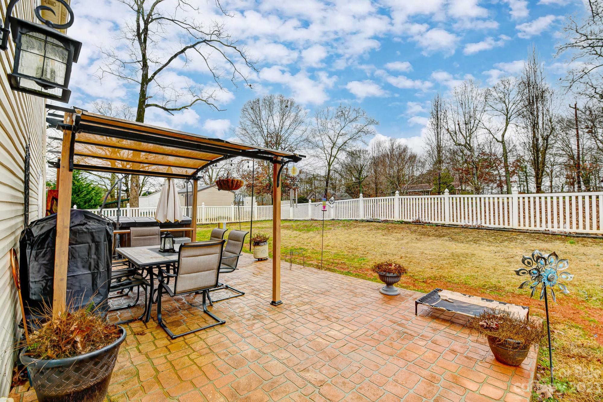 Huntington Hills - Residential