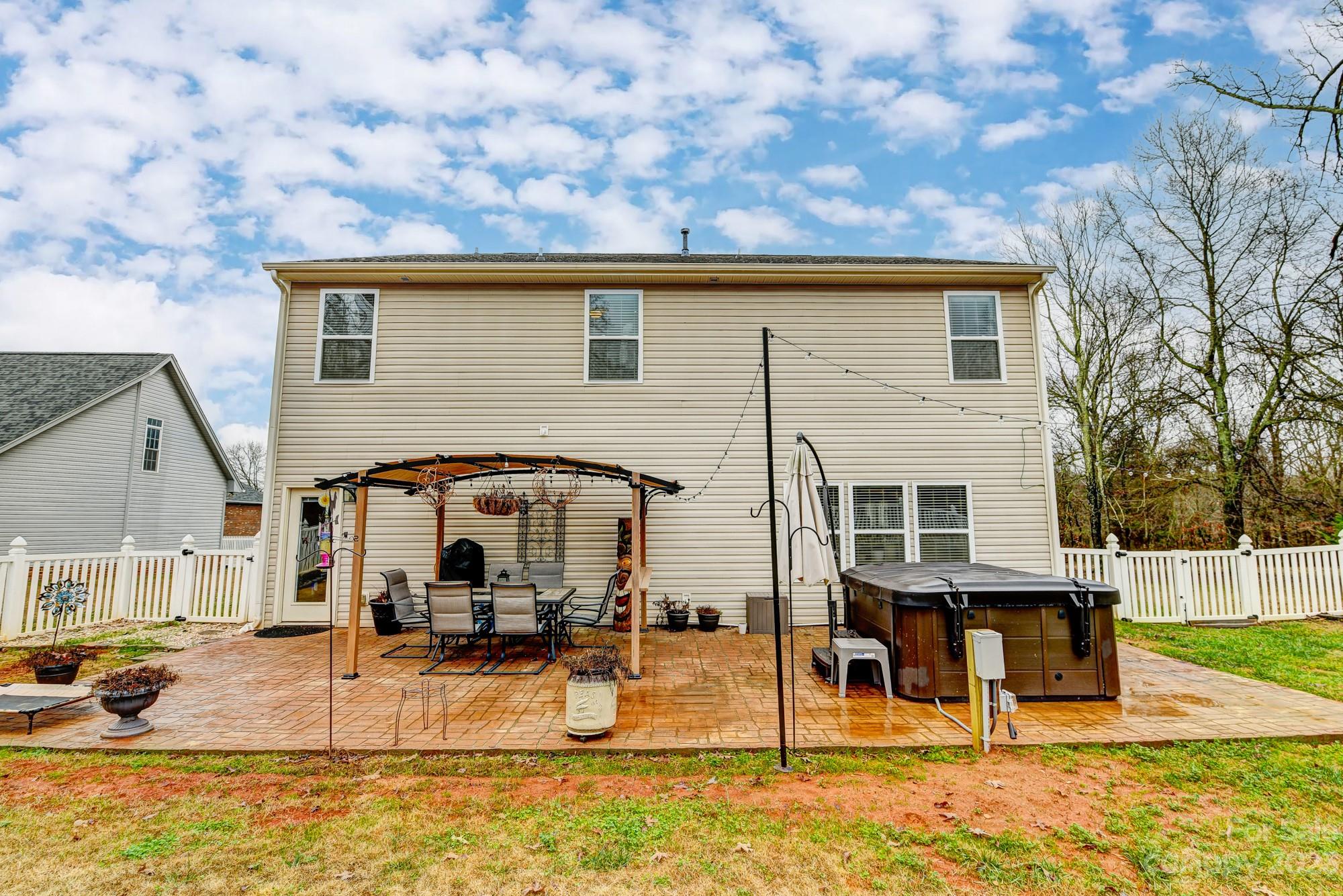 Huntington Hills - Residential