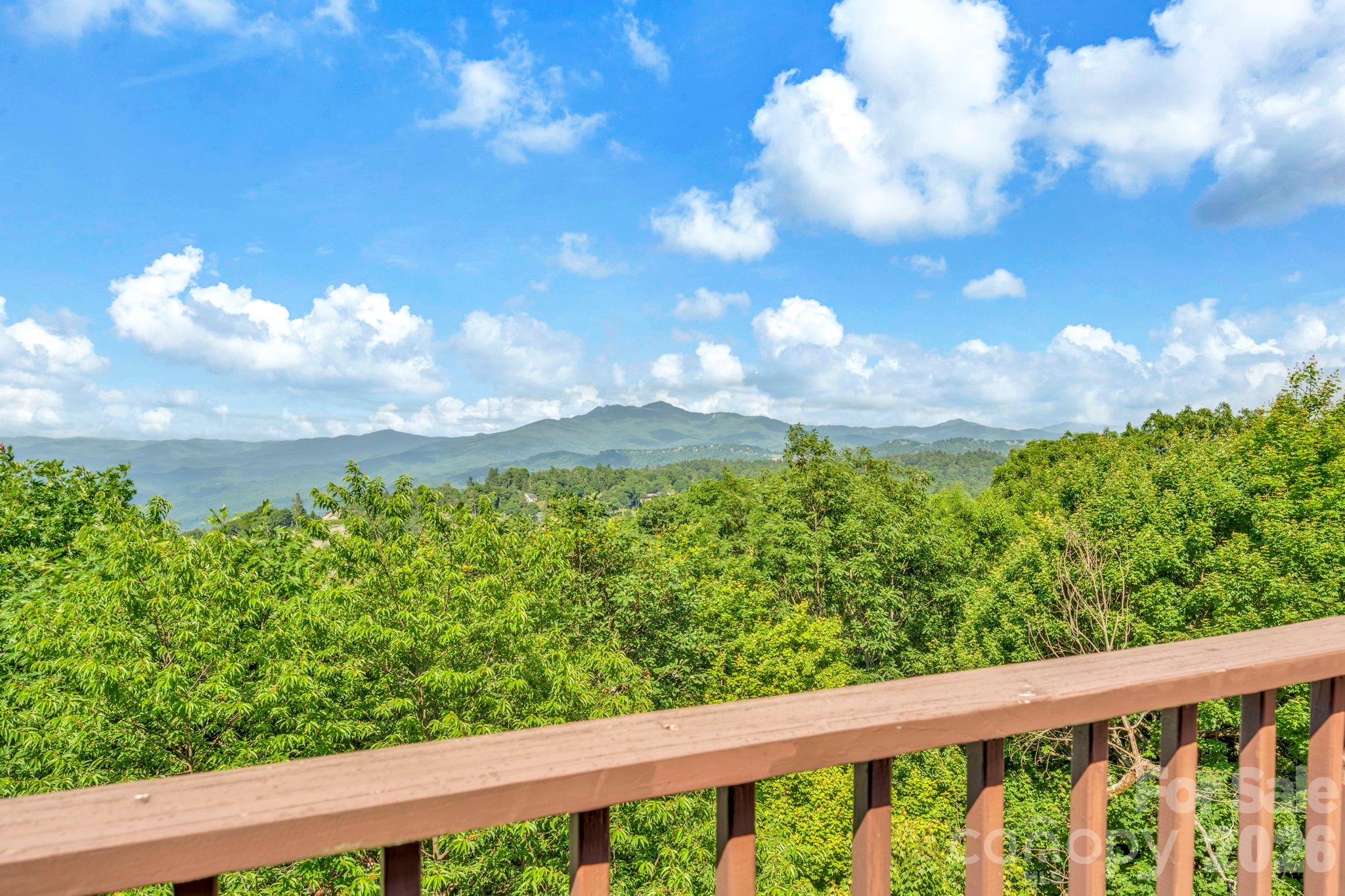 483 W Green Hill Drive, Blowing Rock, NC, 28605