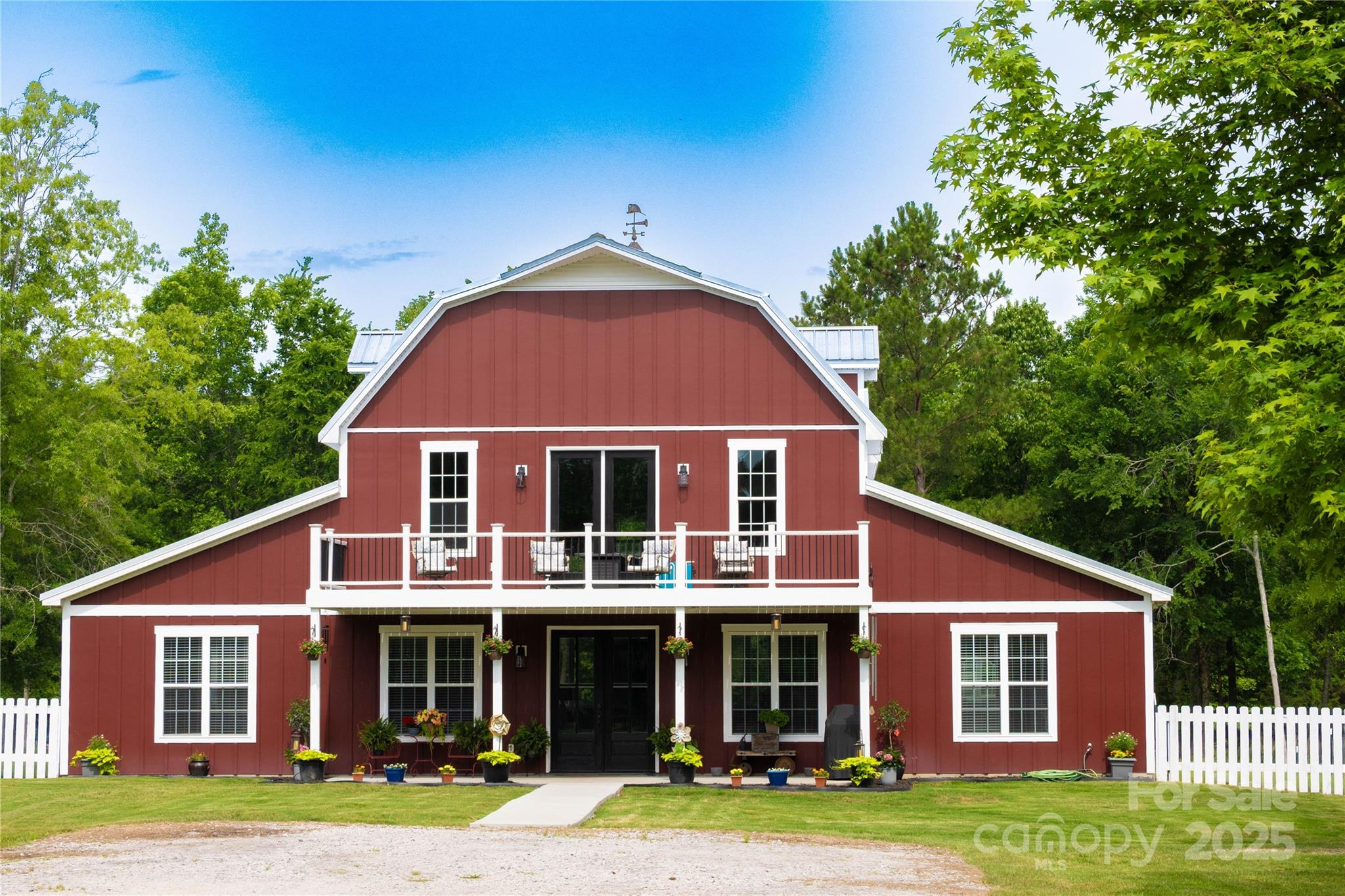 925 Hamilton Road