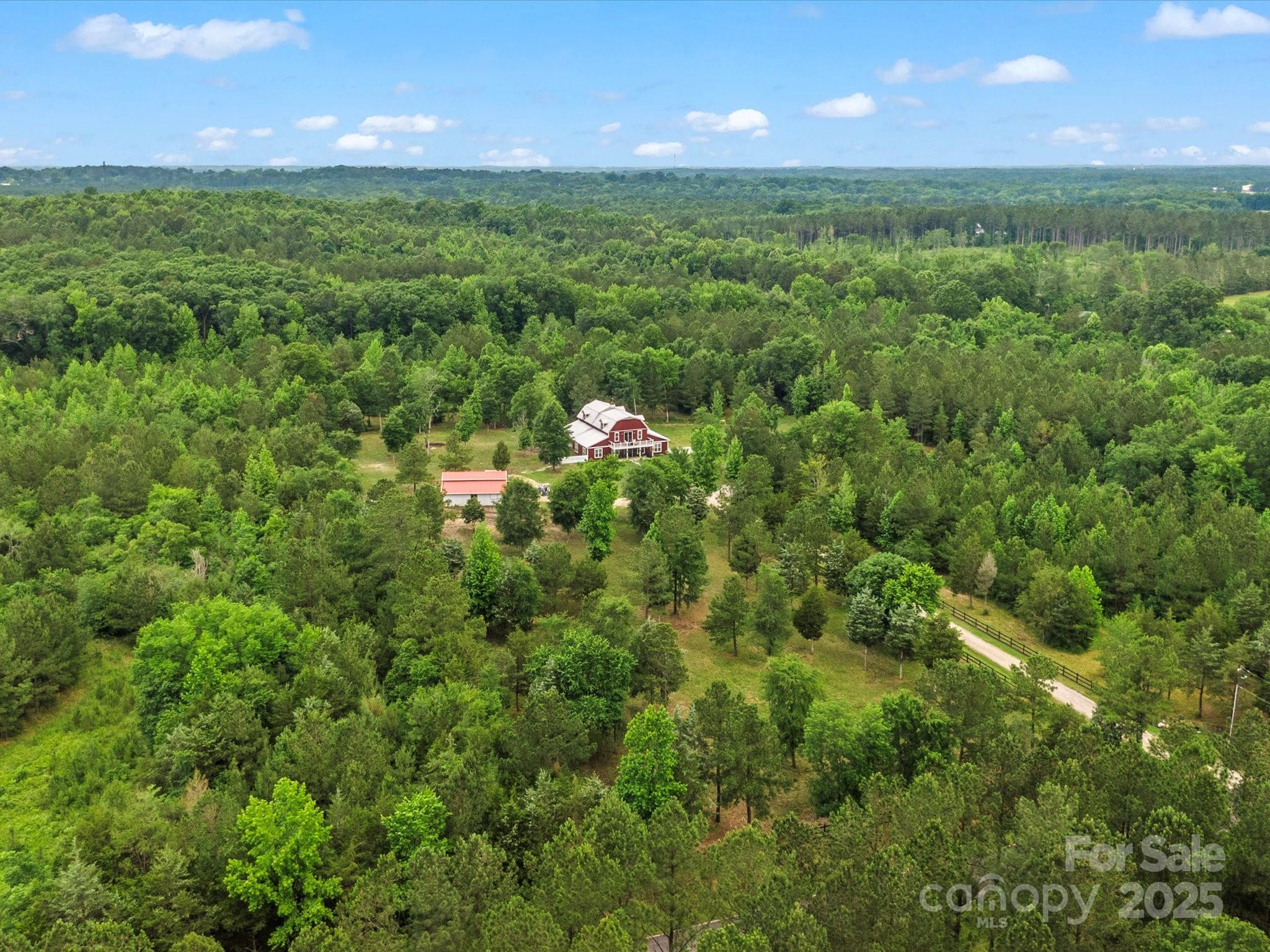 925 Hamilton Road