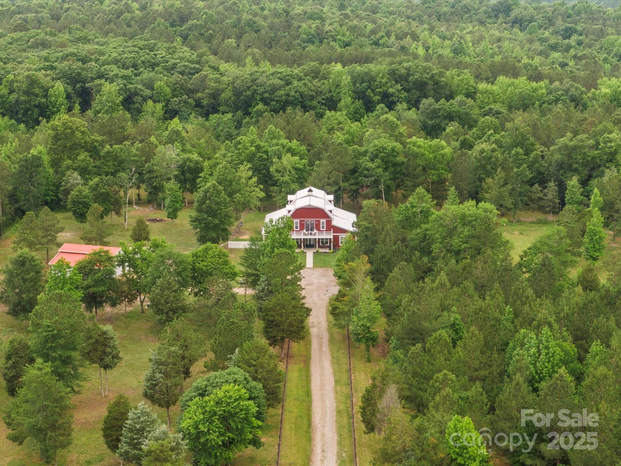 925 Hamilton Road