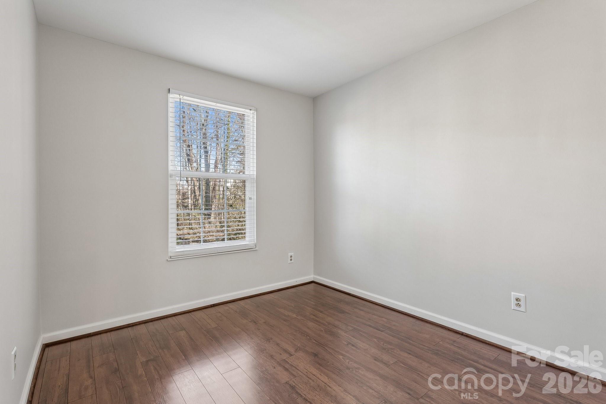 Sardis Glen - Residential