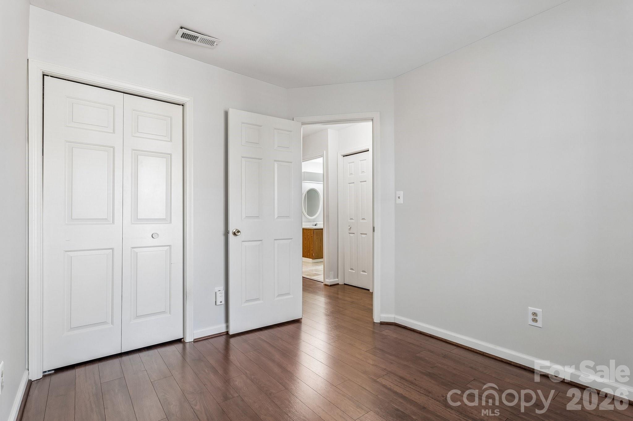 Sardis Glen - Residential