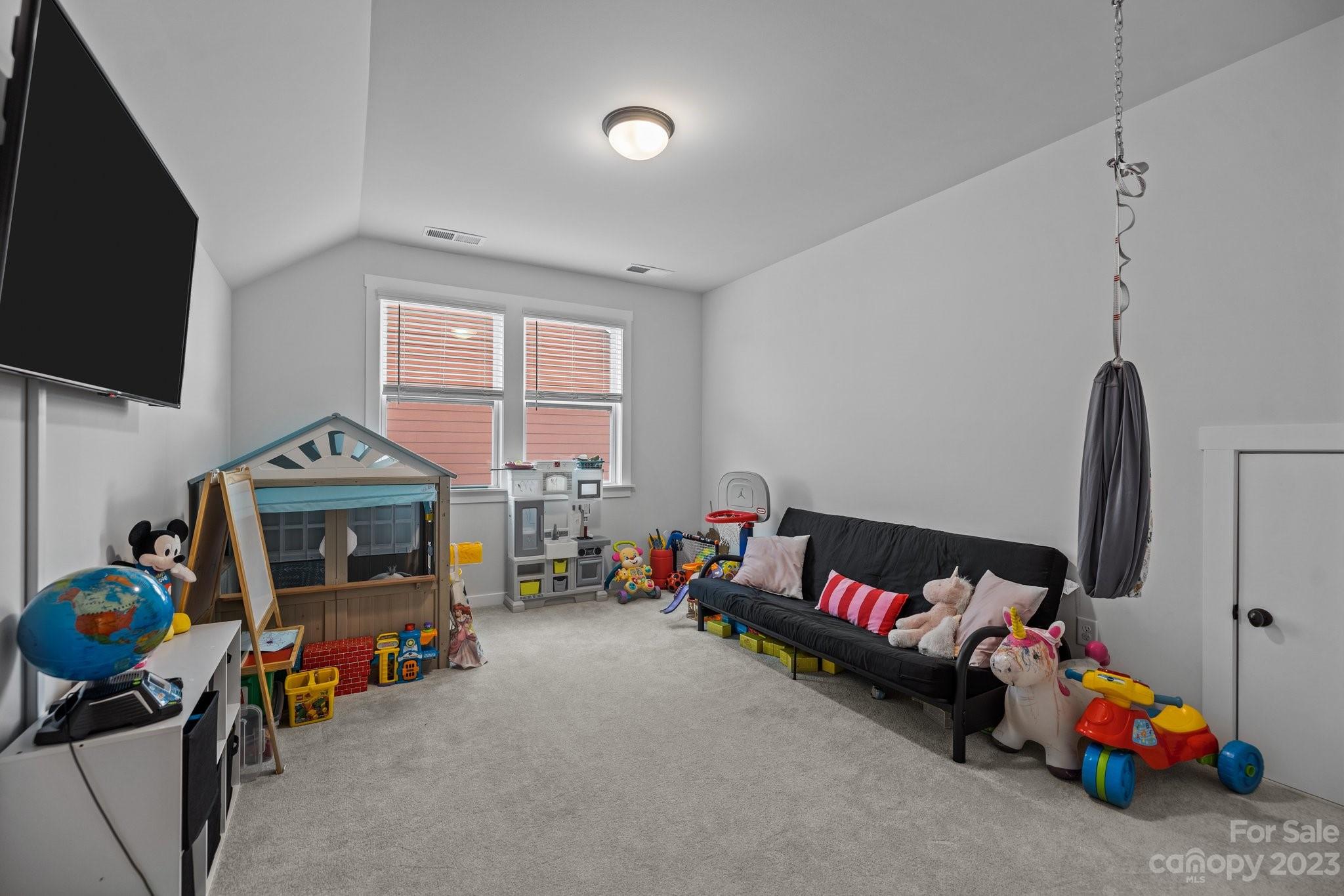 Paddlers Cove - Residential