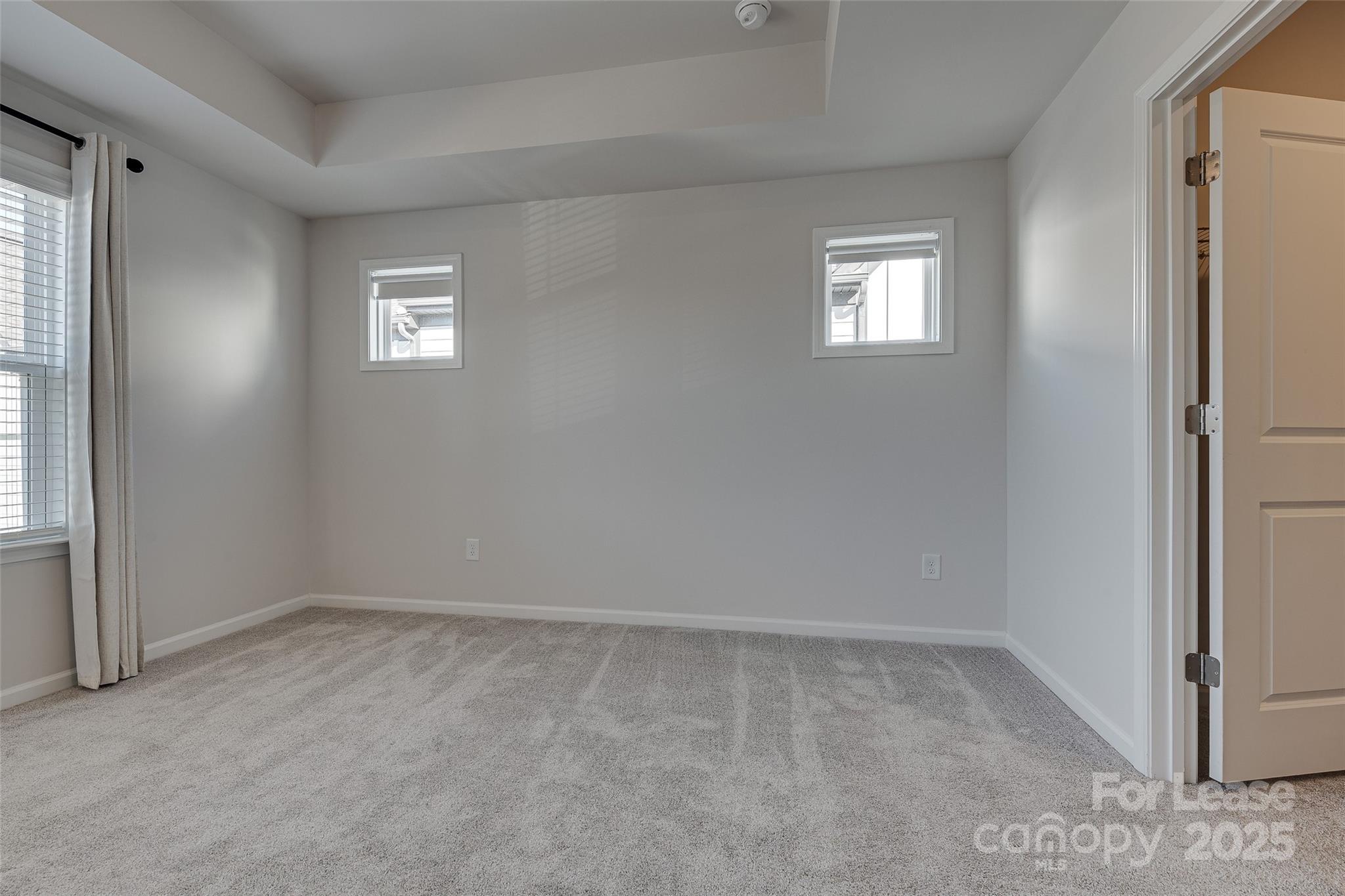 Hudson Oaks Townhomes - Residential Lease