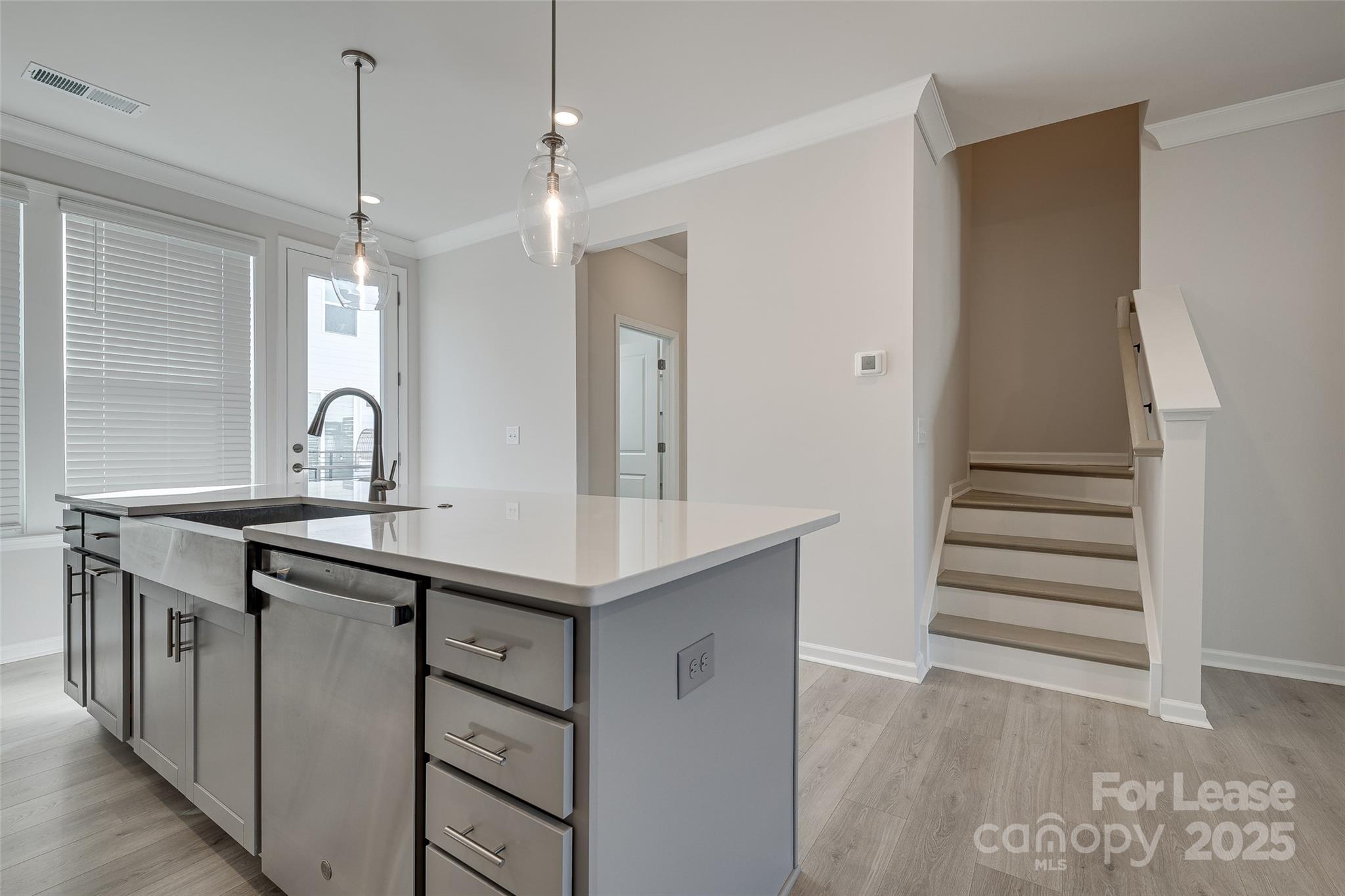 Hudson Oaks Townhomes - Residential Lease