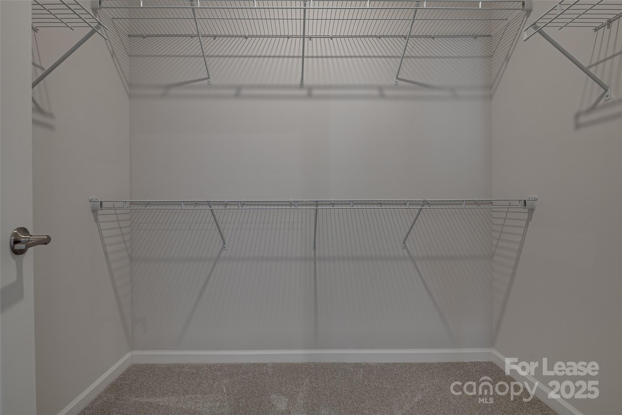 Hudson Oaks Townhomes - Residential Lease