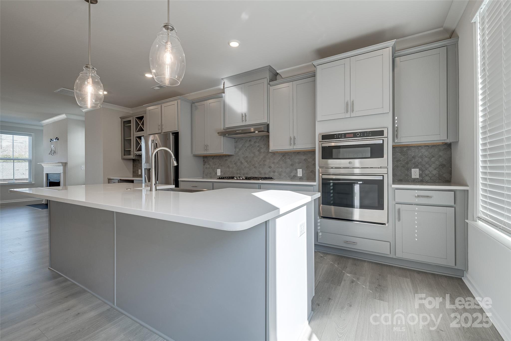 Hudson Oaks Townhomes - Residential Lease