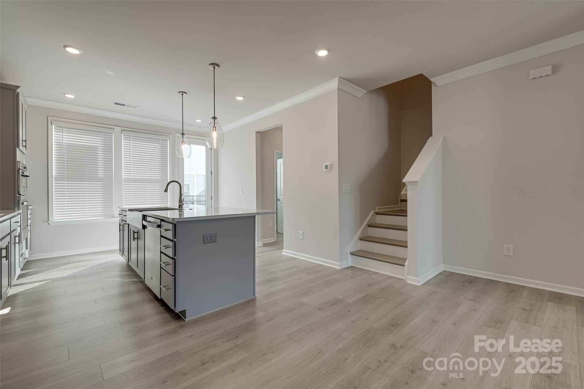 Hudson Oaks Townhomes - Residential Lease