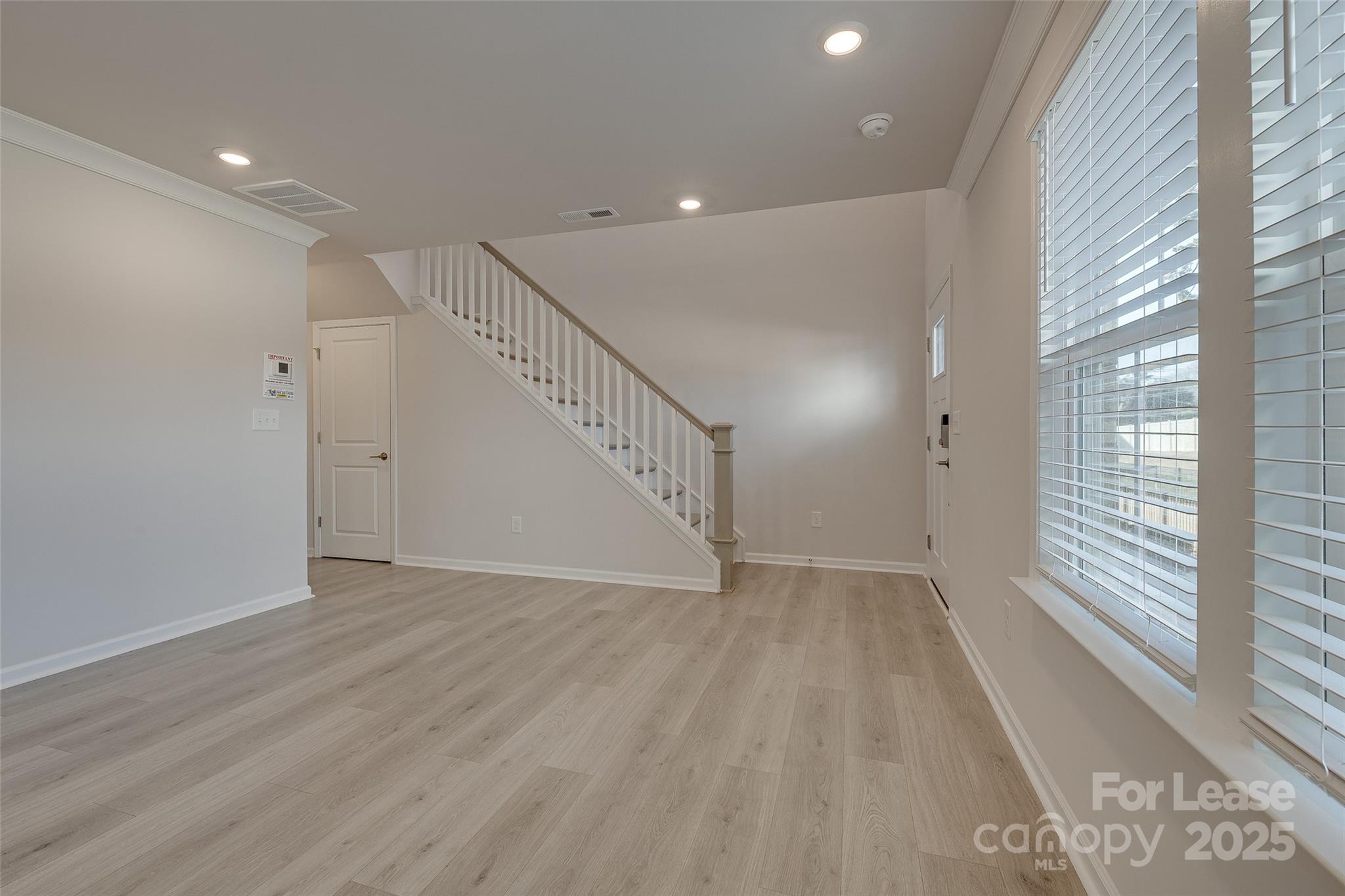 Hudson Oaks Townhomes - Residential Lease