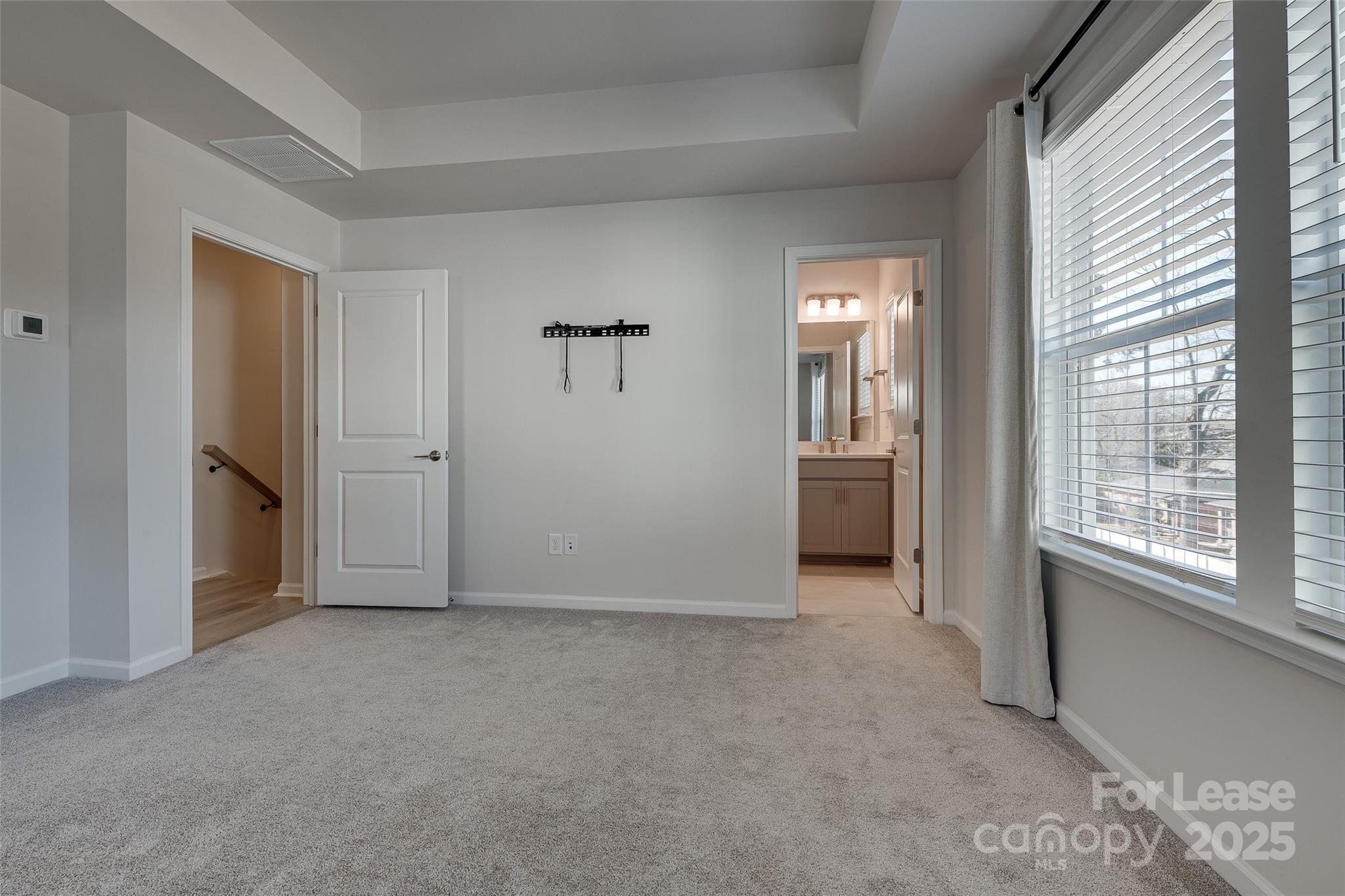 Hudson Oaks Townhomes - Residential Lease